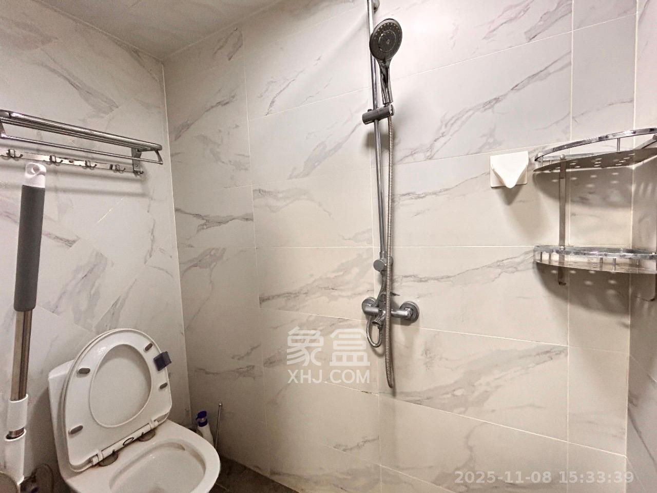 荣悦台  1室1厅1卫    2700.0元/月室内图