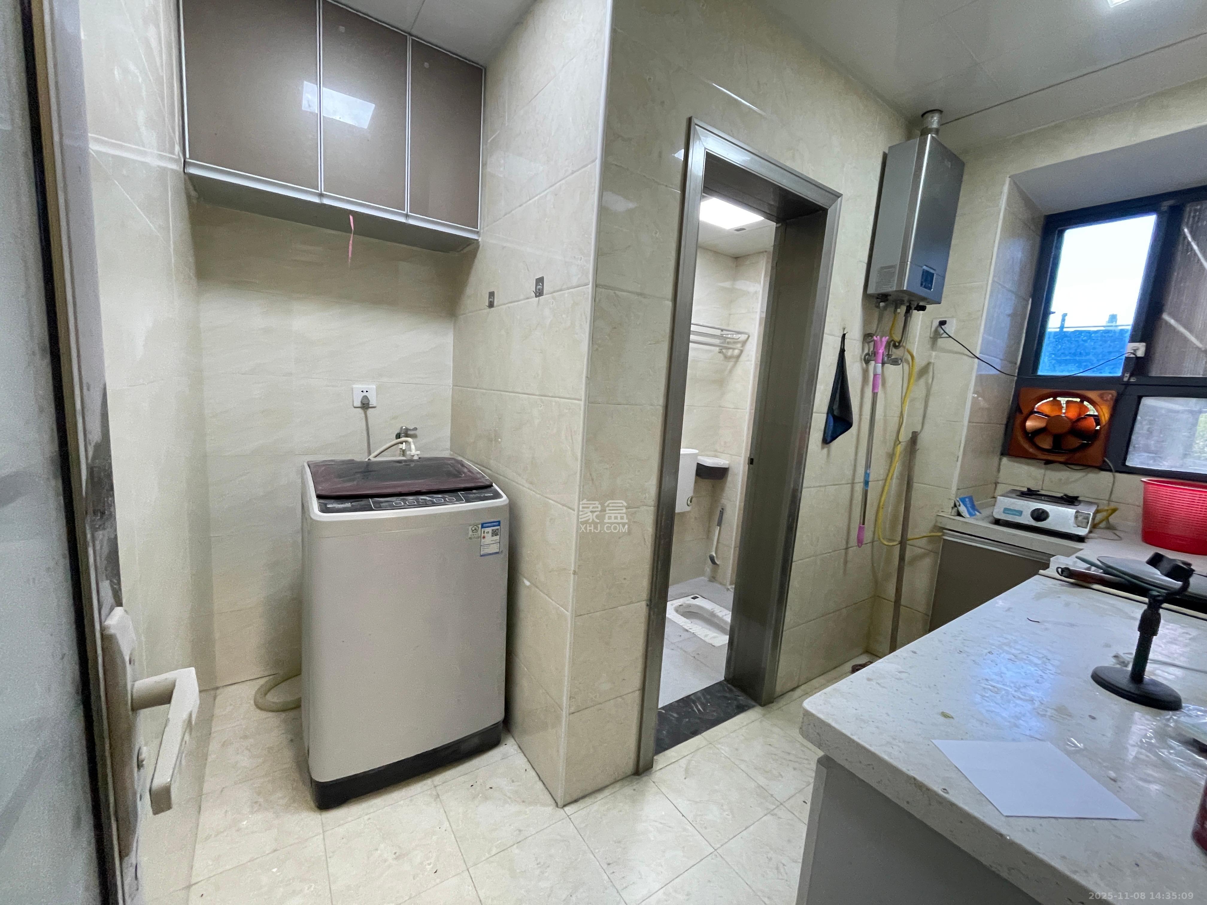 牛婆塘社区  1室0厅0卫    1400.0元/月室内图