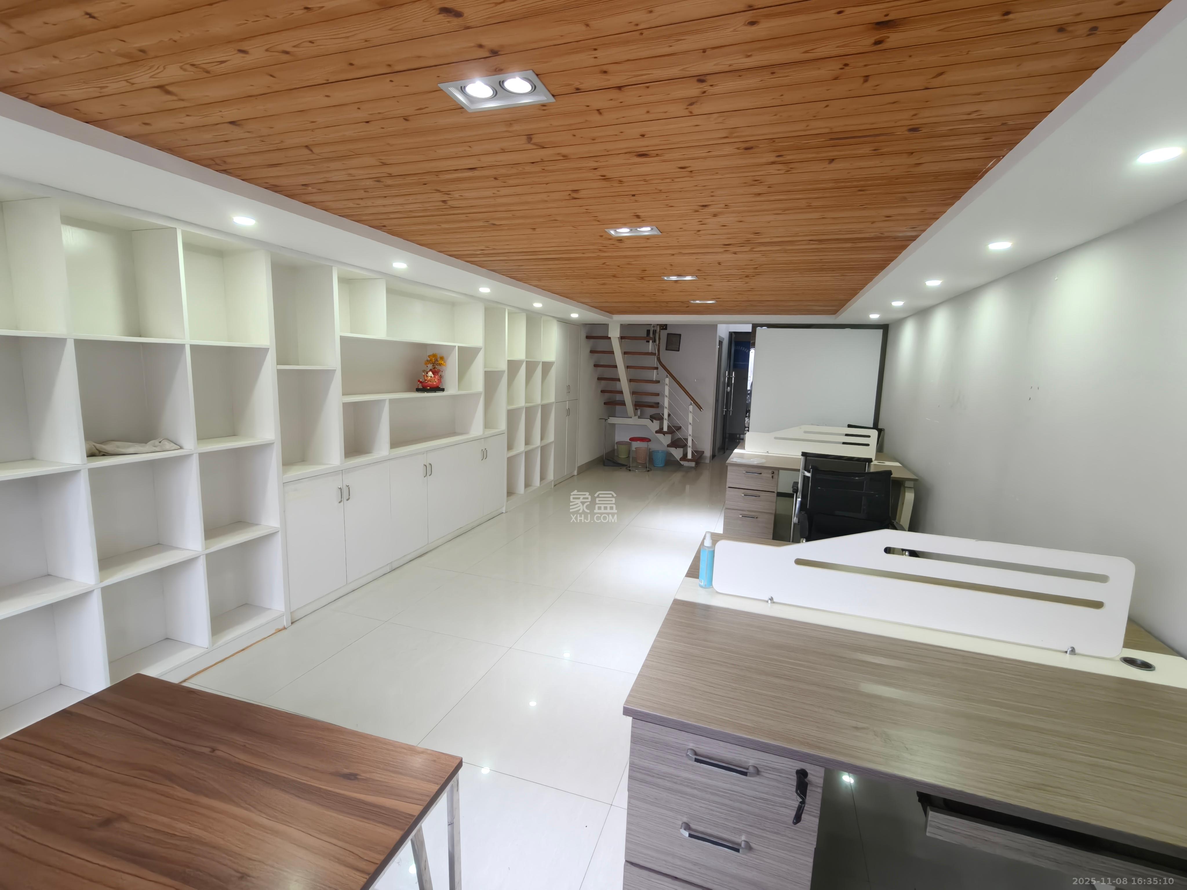 金科时代中心 1室1厅1卫 1400.0元/月 金科时代中心 1室1厅1卫 1400.0元/月室内图