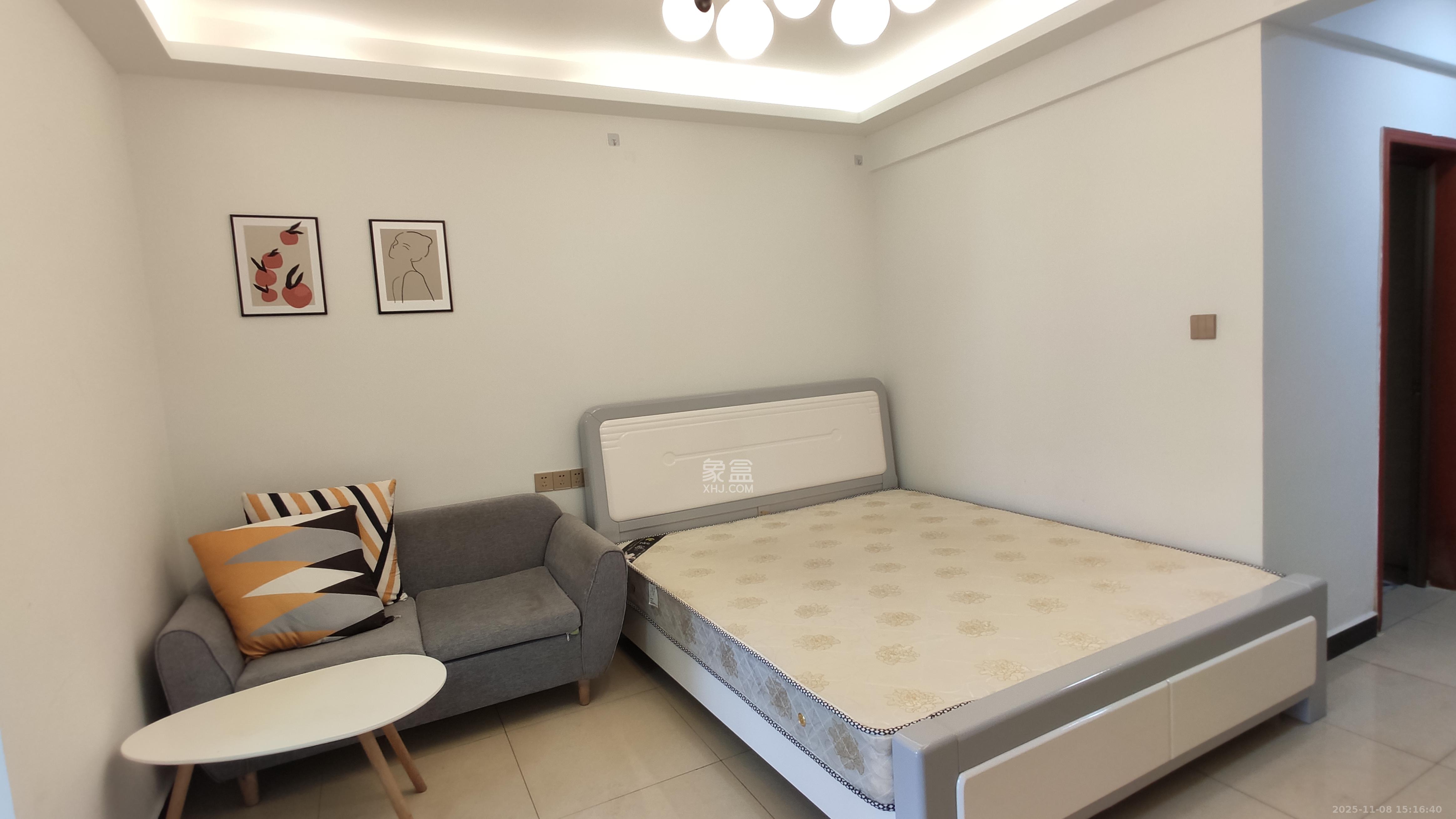 圭塘三小区  1室1厅1卫    1700.0元/月室内图