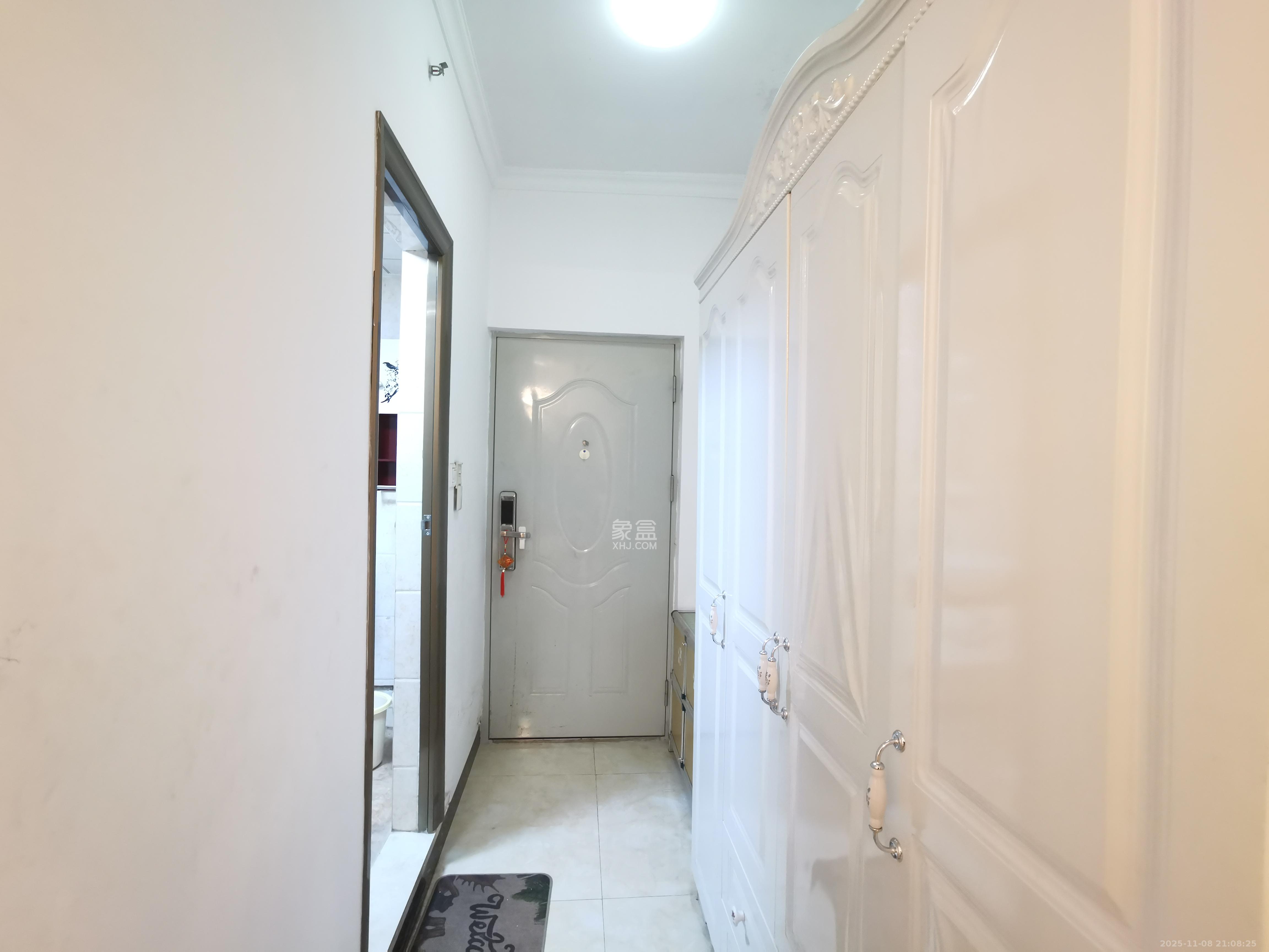 怡海星城  1室1厅1卫    850.0元/月室内图