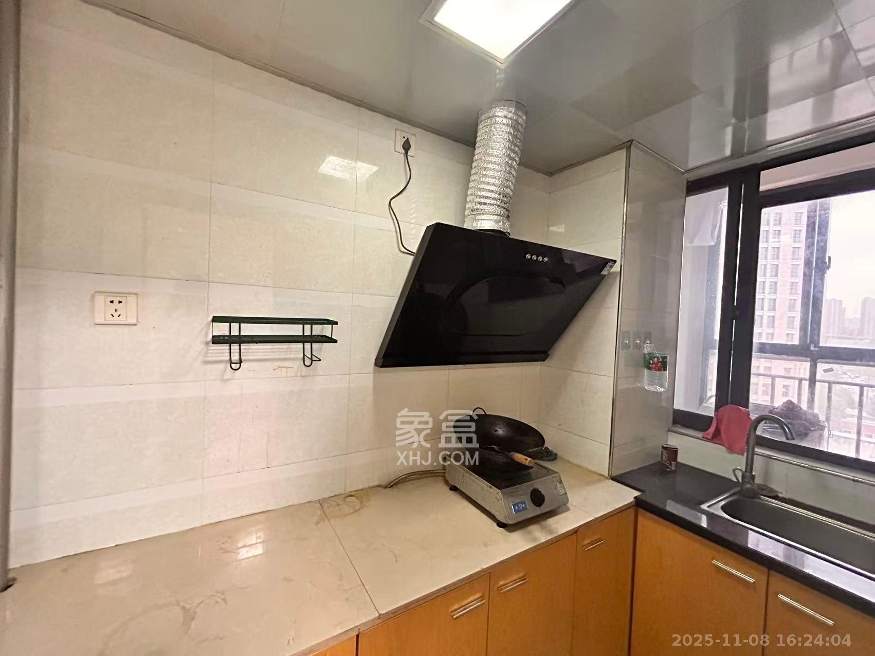 兴威帕克水岸  1室1厅1卫    1300.0元/月室内图