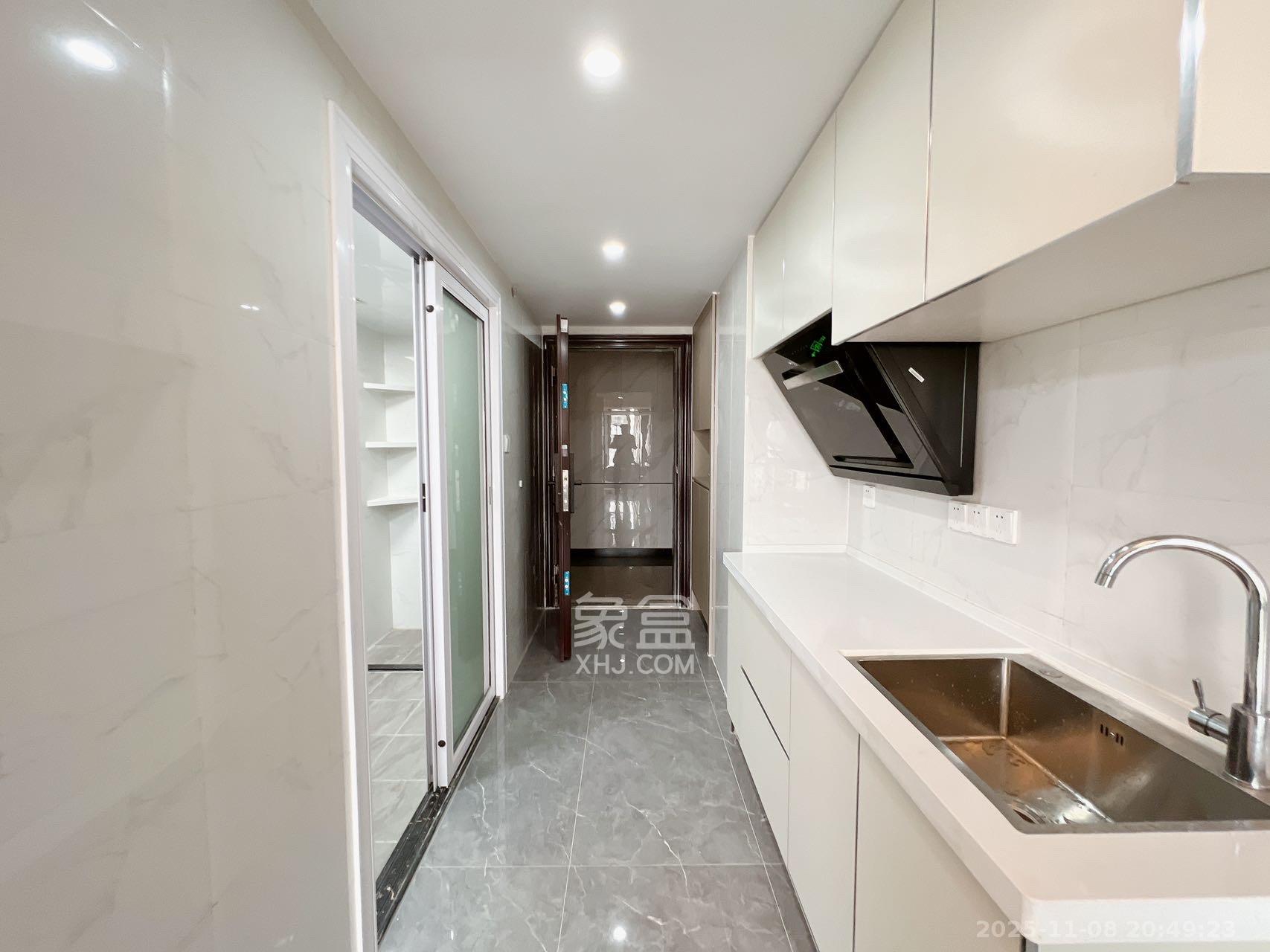 润和国际广场  2室1厅1卫    2400.0元/月室内图