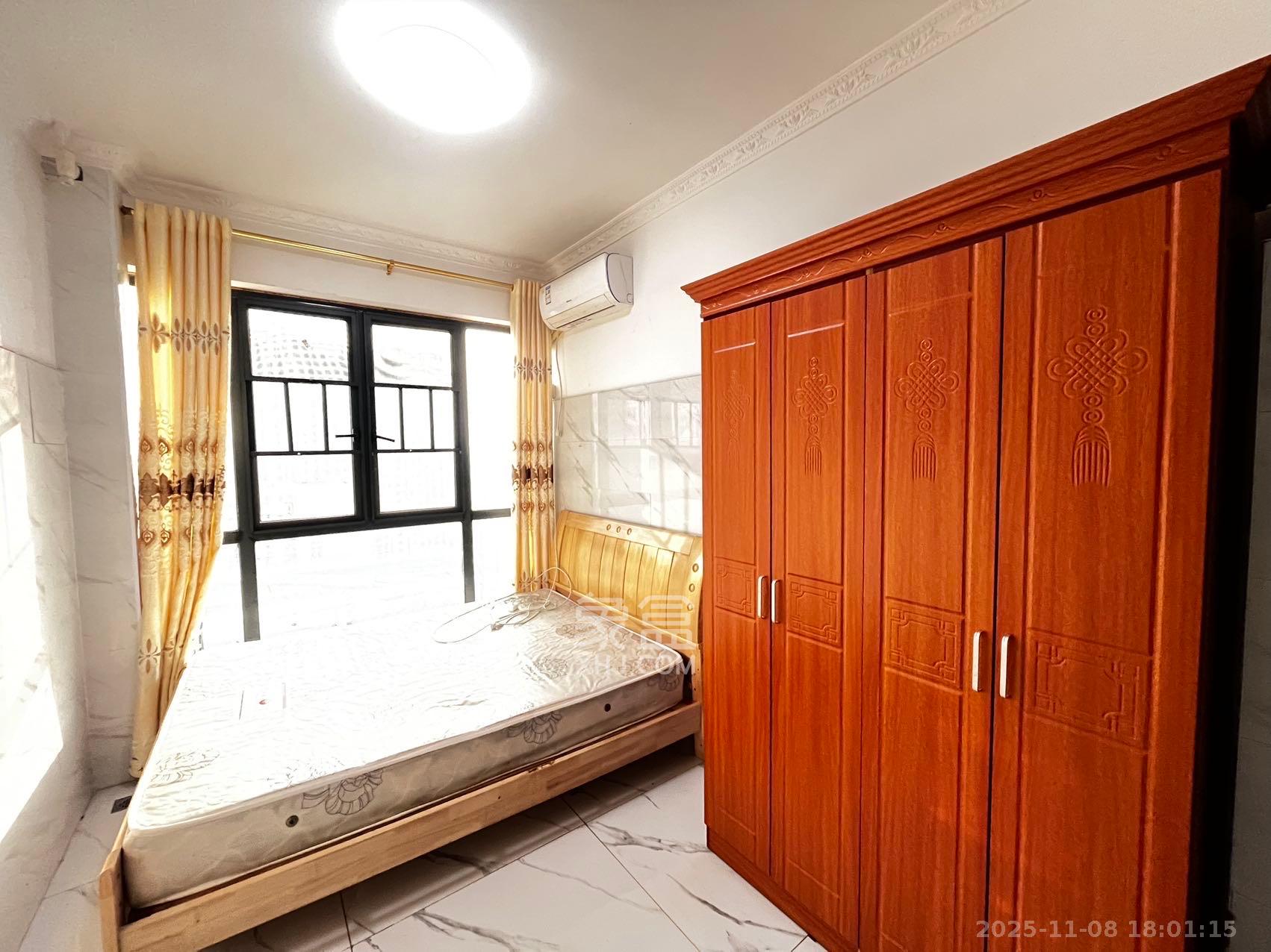 中南红领邦(红星嘉和苑) 1室2厅1卫 2000.0元/月 中南红领邦(红星嘉和苑) 1室2厅1卫 2000.0元/月室内图