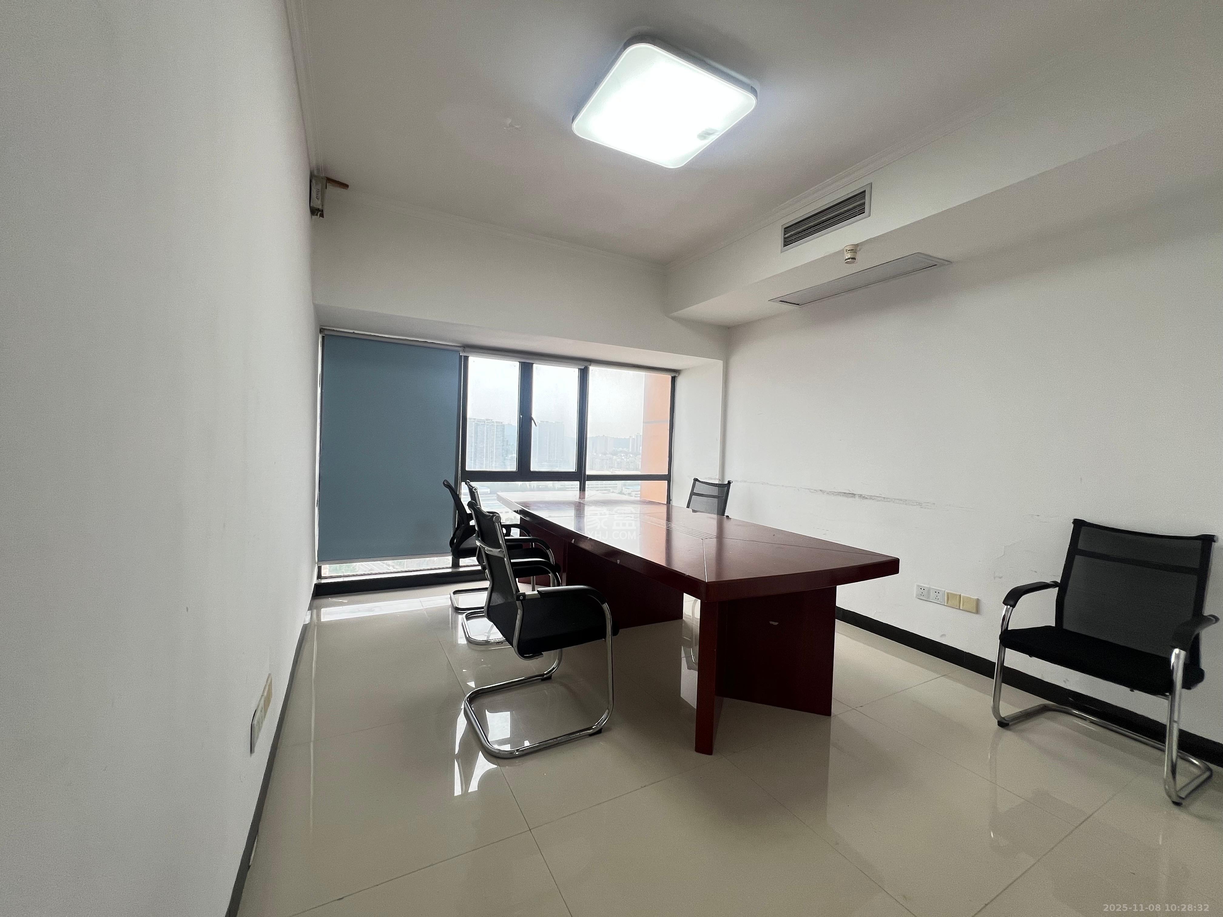 雅阁国际  1室0厅0卫    13500.0元/月室内图