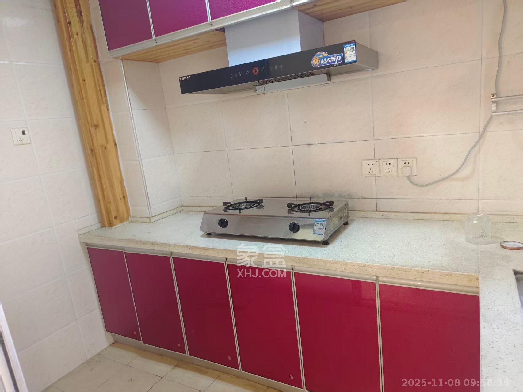 华城广场 2室2厅1卫 2500.0元/月 华城广场 2室2厅1卫 2500.0元/月室内图