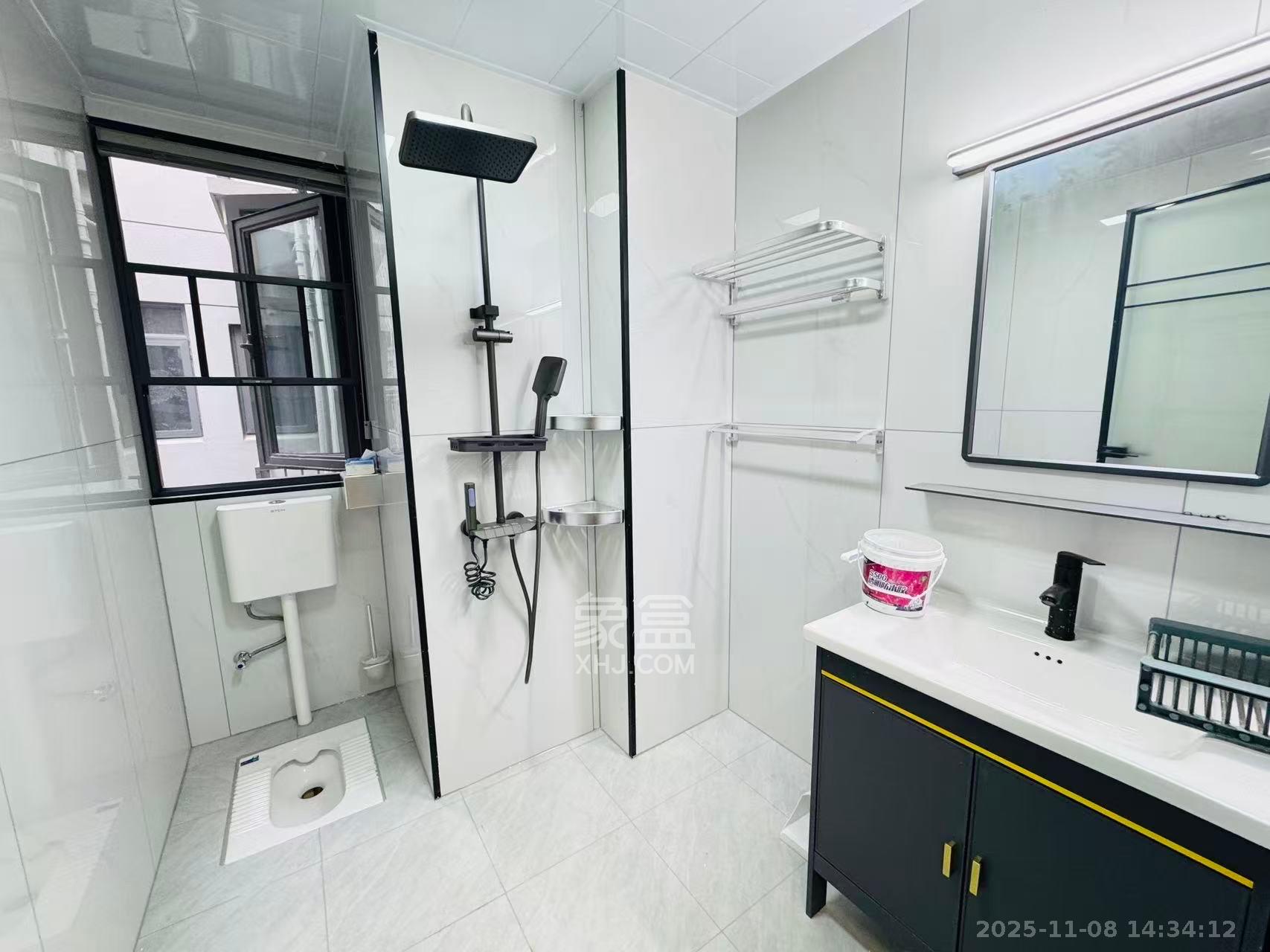 湖湘时代名邸公园壹号  2室1厅1卫    2600.0元/月室内图