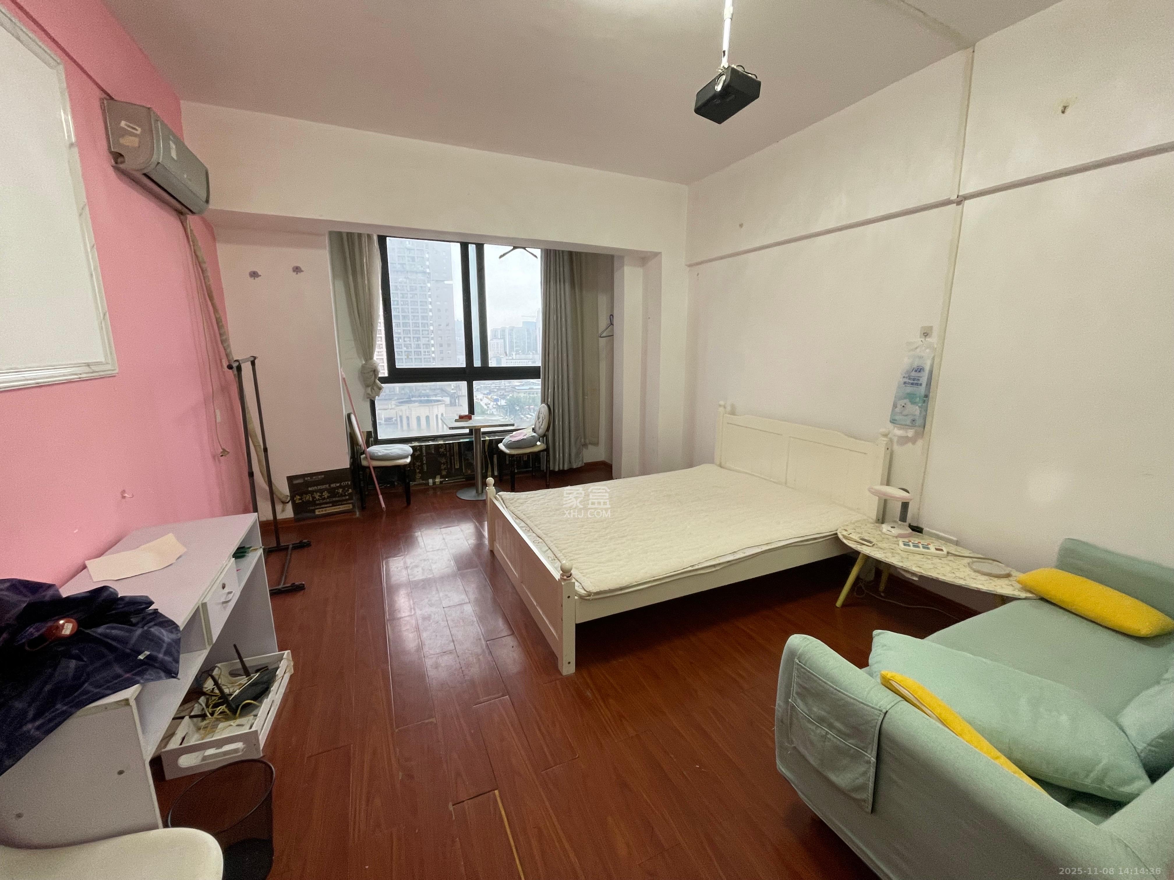 凯通国际城(凯通朝庭) 1室1厅1卫 1300.0元/月 凯通国际城(凯通朝庭) 1室1厅1卫 1300.0元/月室内图