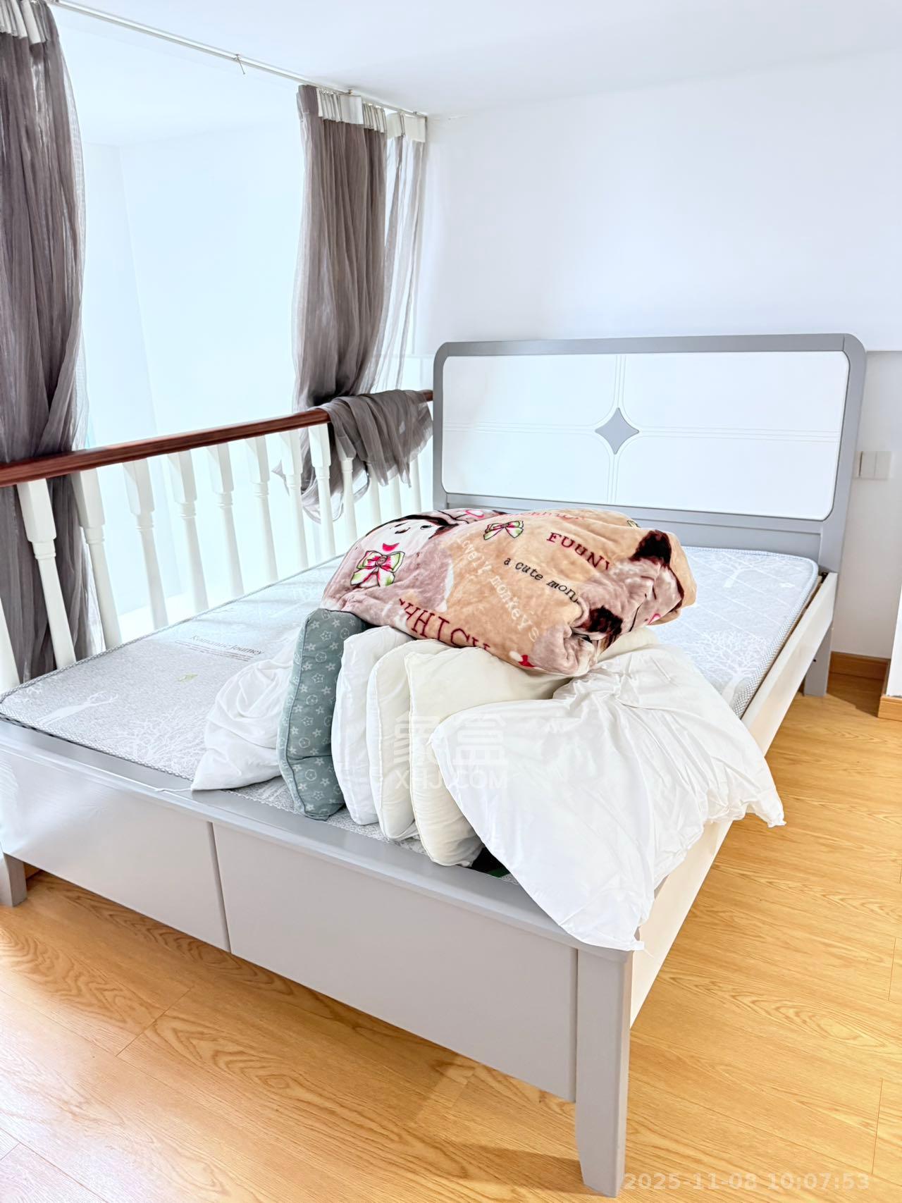 梅溪湖金茂湾  2室1厅1卫    1900.0元/月室内图