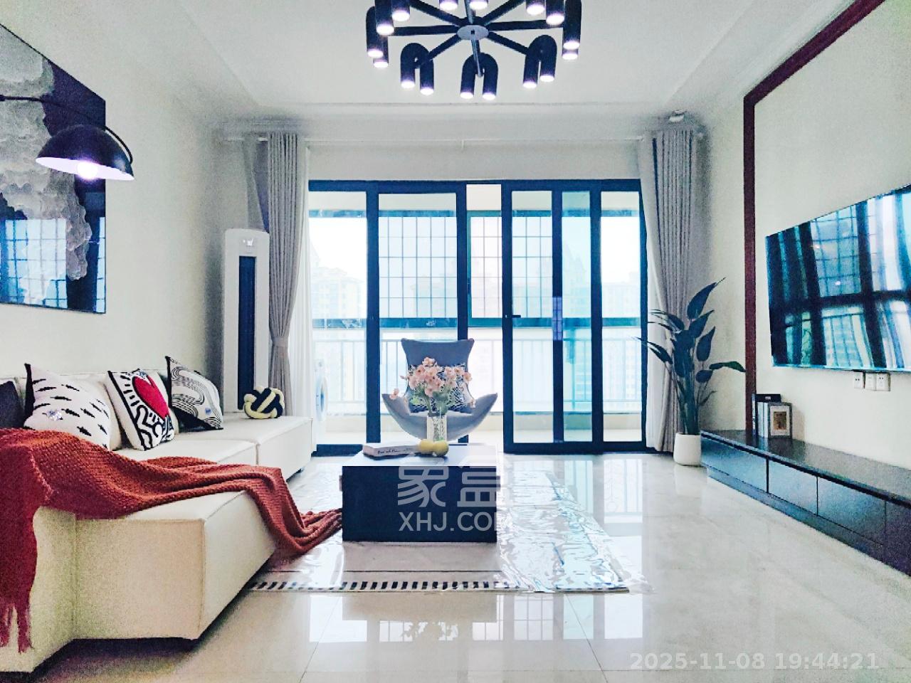 恒大雅苑  4室2厅2卫    4500.0元/月室内图