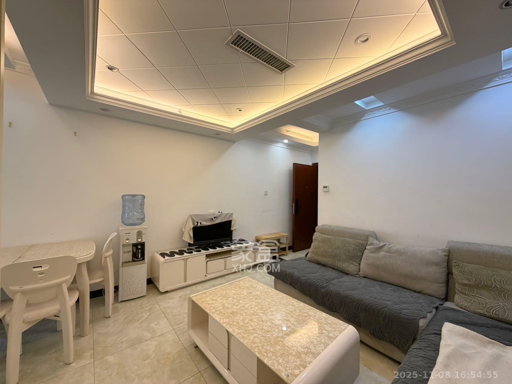 东怡外国（南湖一号)  2室1厅1卫    2800.0元/月室内图