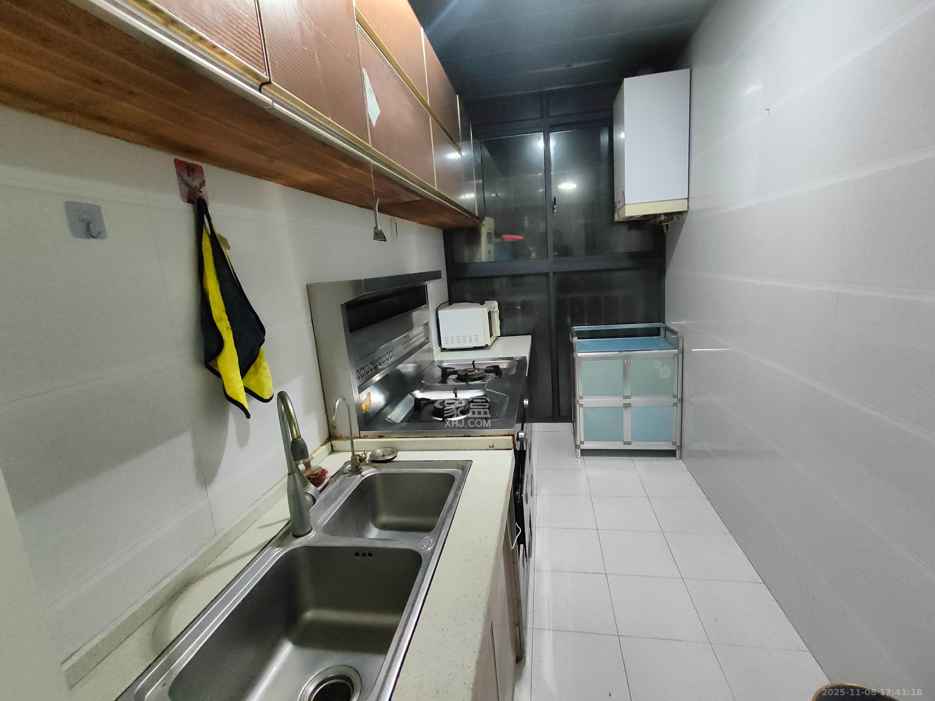 金领家族  2室1厅1卫    1800.0元/月室内图