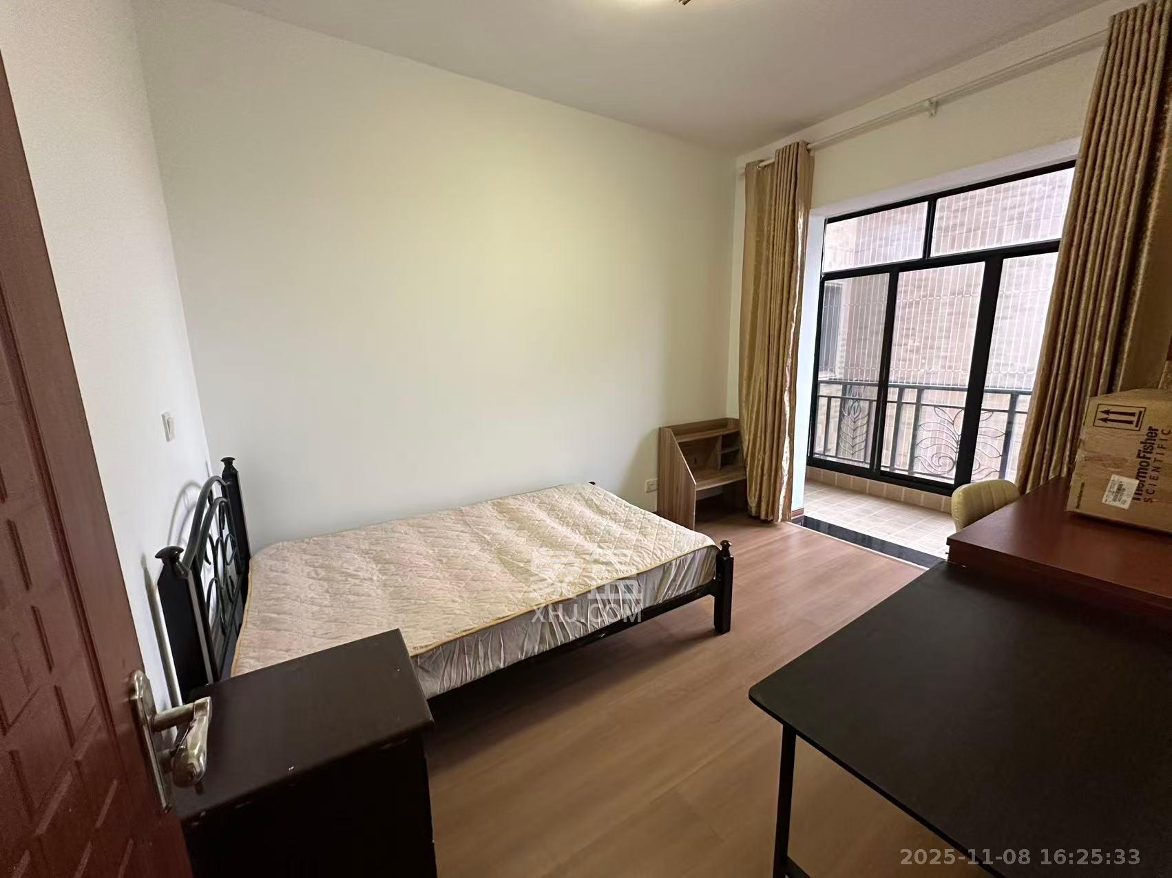 沁园春御院 3室2厅2卫 2800.0元/月 沁园春御院 3室2厅2卫 2800.0元/月室内图