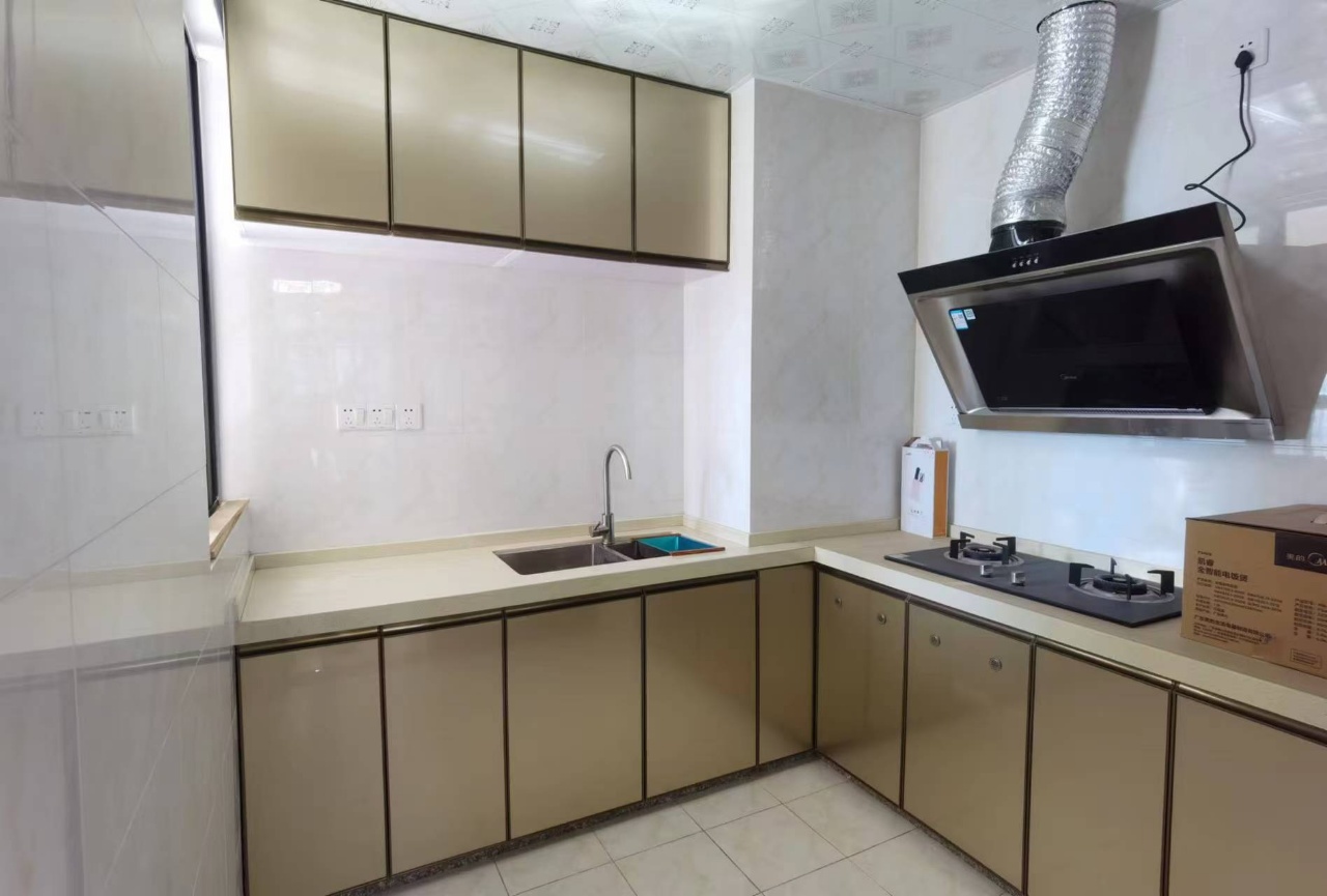 五源河公寓A区  3室2厅2卫    3000.0元/月室内图