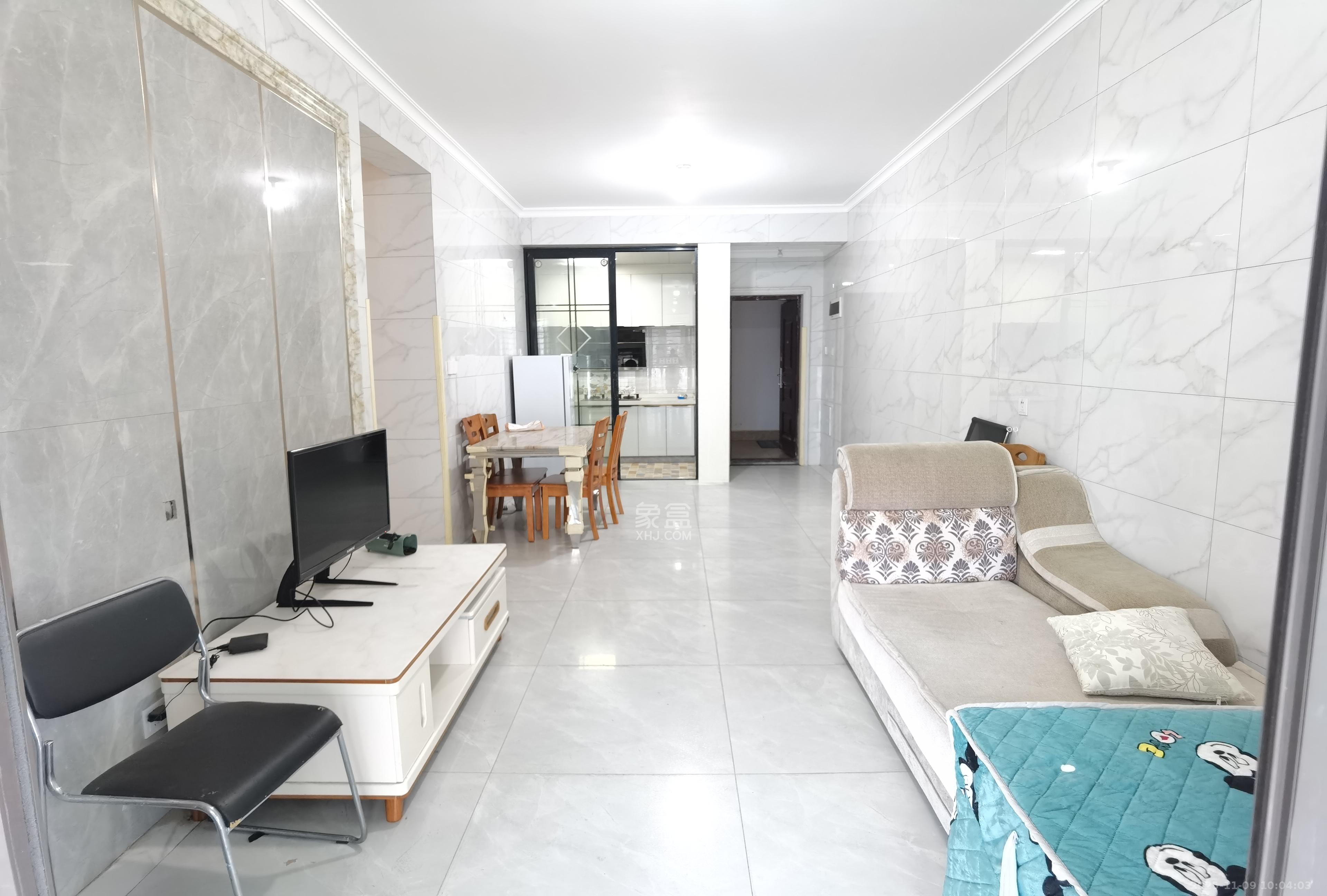 乾源国际  3室2厅2卫    2200.0元/月室内图