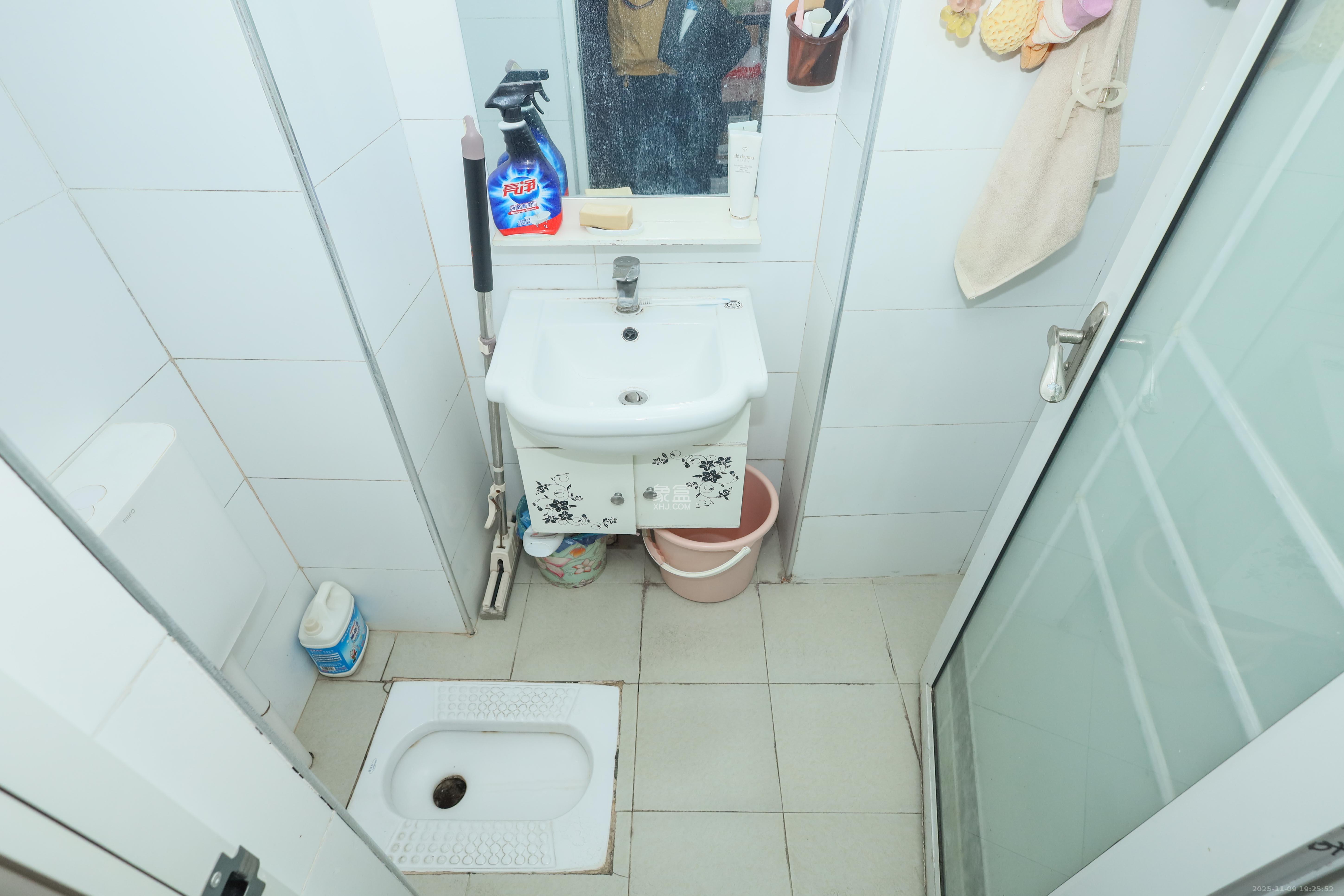 保利麓谷林语I区  1室0厅0卫    22.0万卫生间