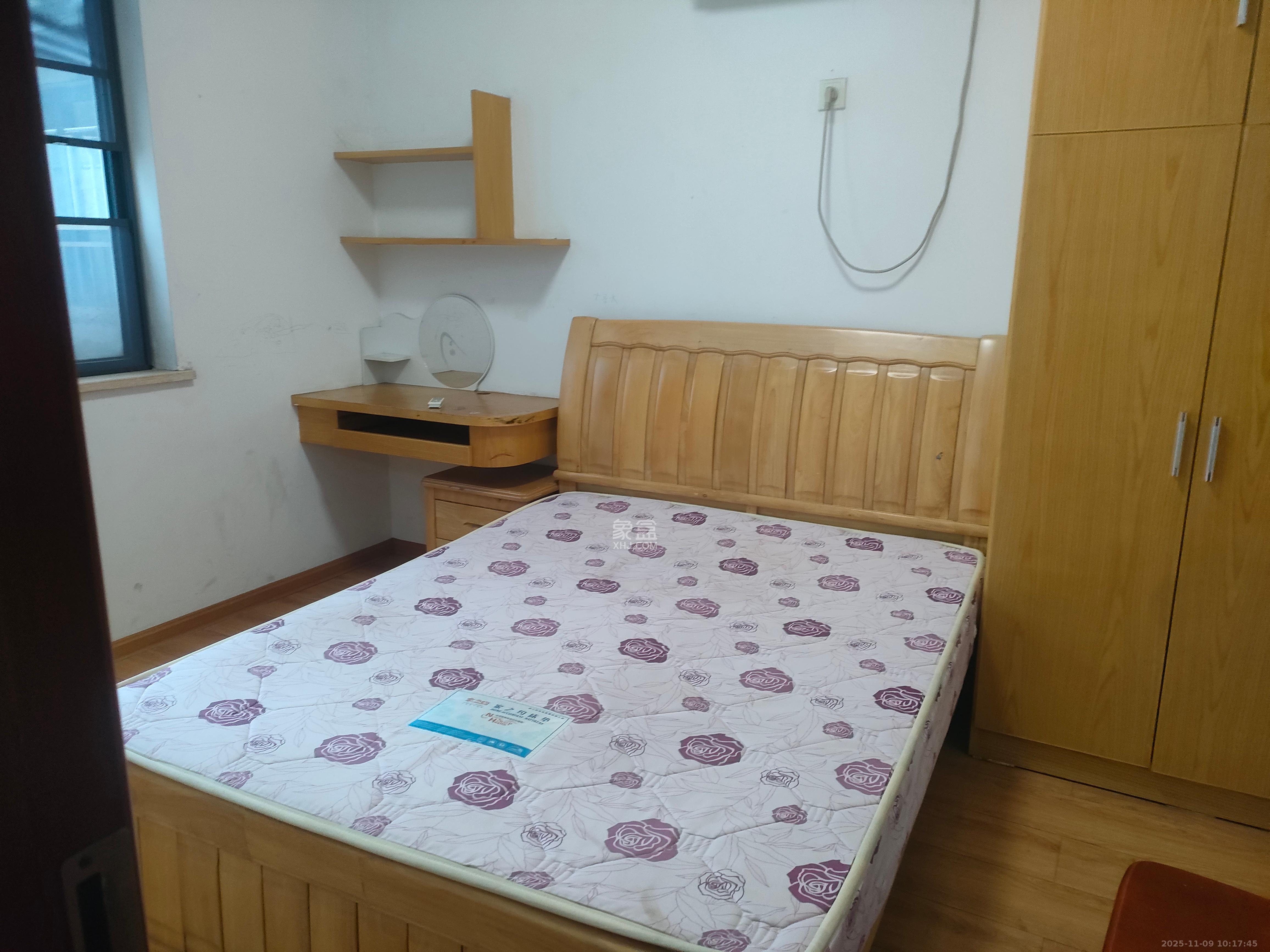 融圣国际  2室2厅1卫    2800.0元/月室内图