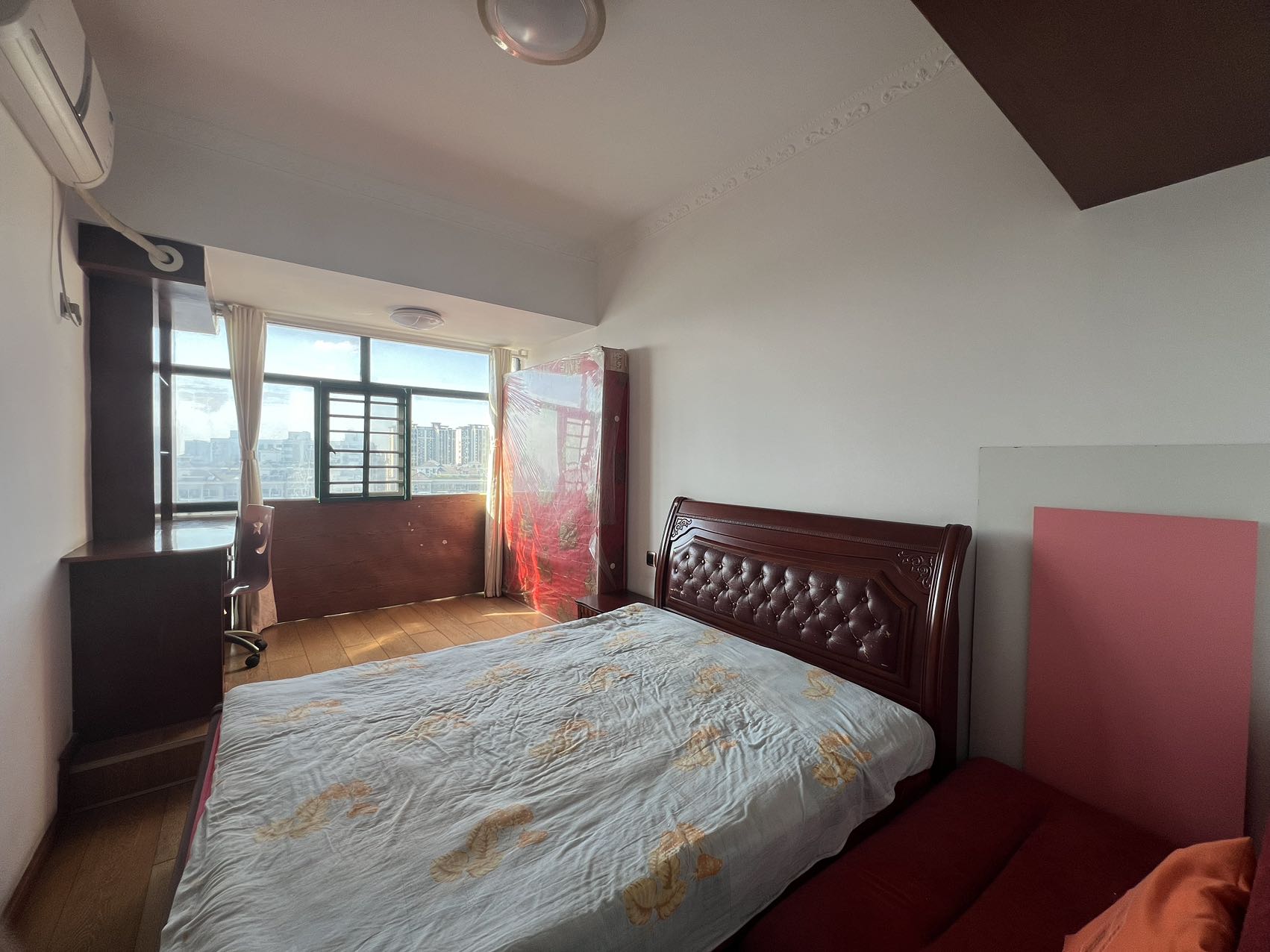 北美阳光城 3室2厅2卫 1480.0元/月 北美阳光城 3室2厅2卫 1480.0元/月室内图