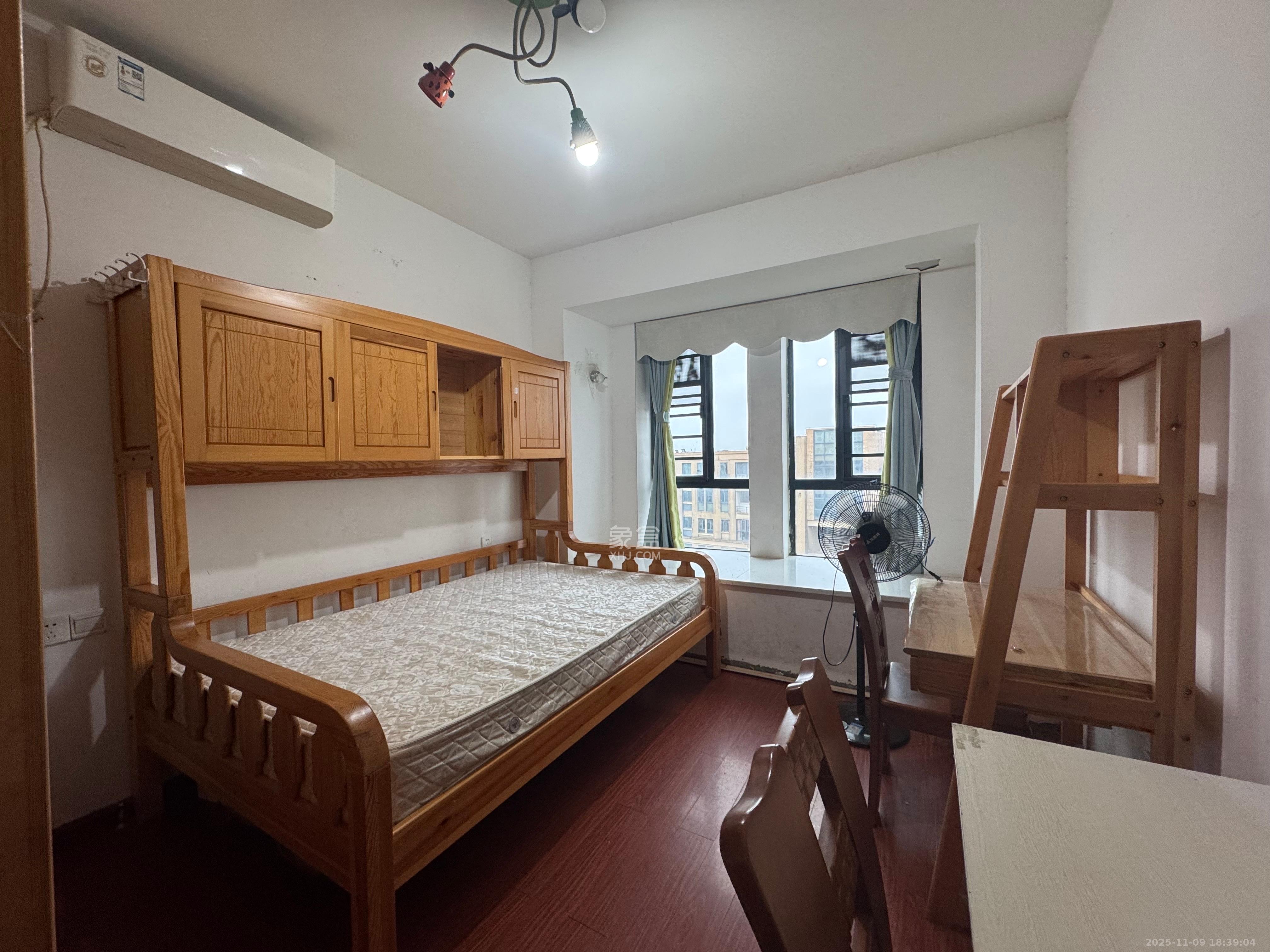 鑫远尚玺苑  1室0厅0卫    3100.0元/月室内图