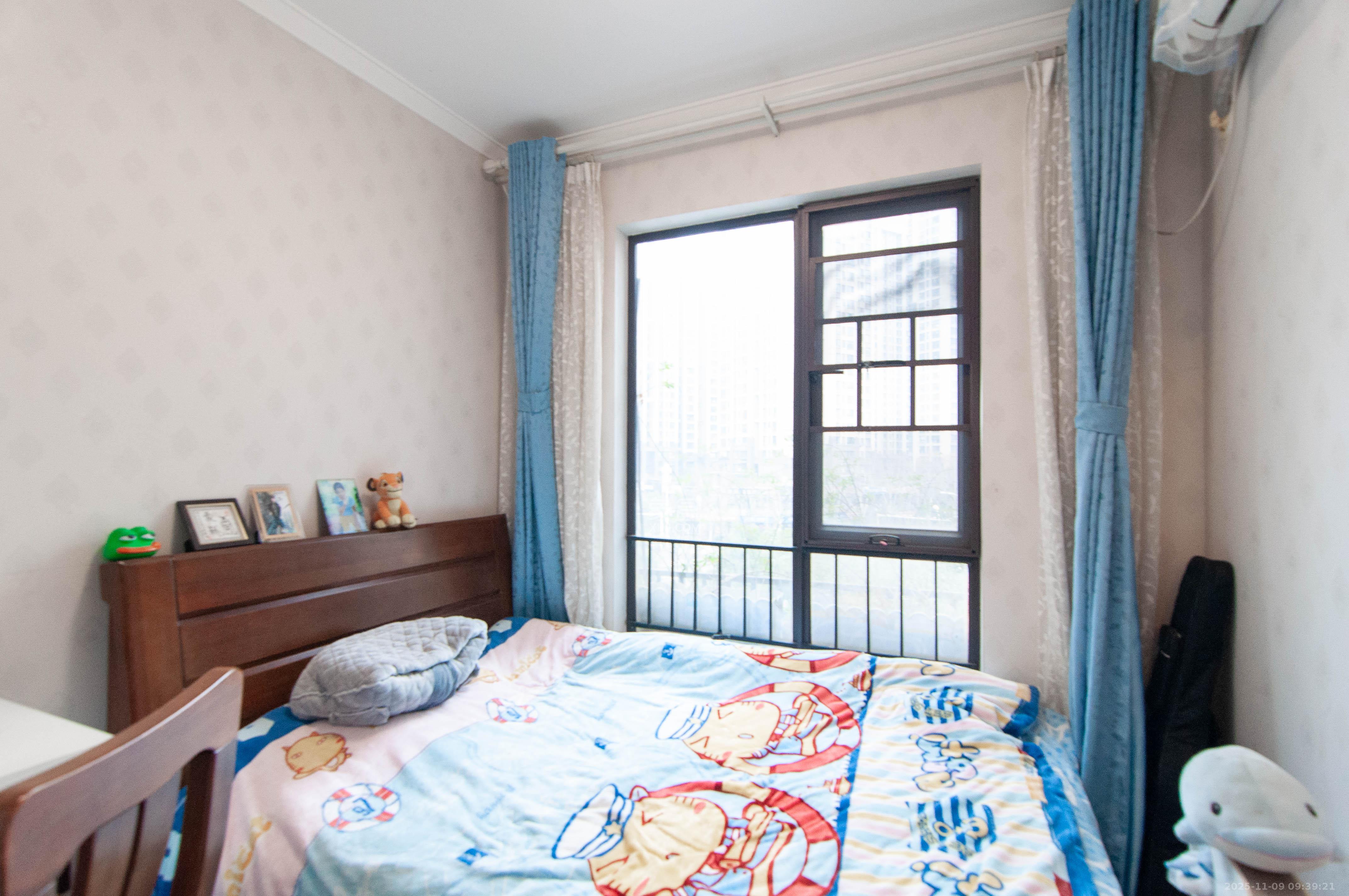 万科里梅溪郡  3室2厅2卫    192.0万其他