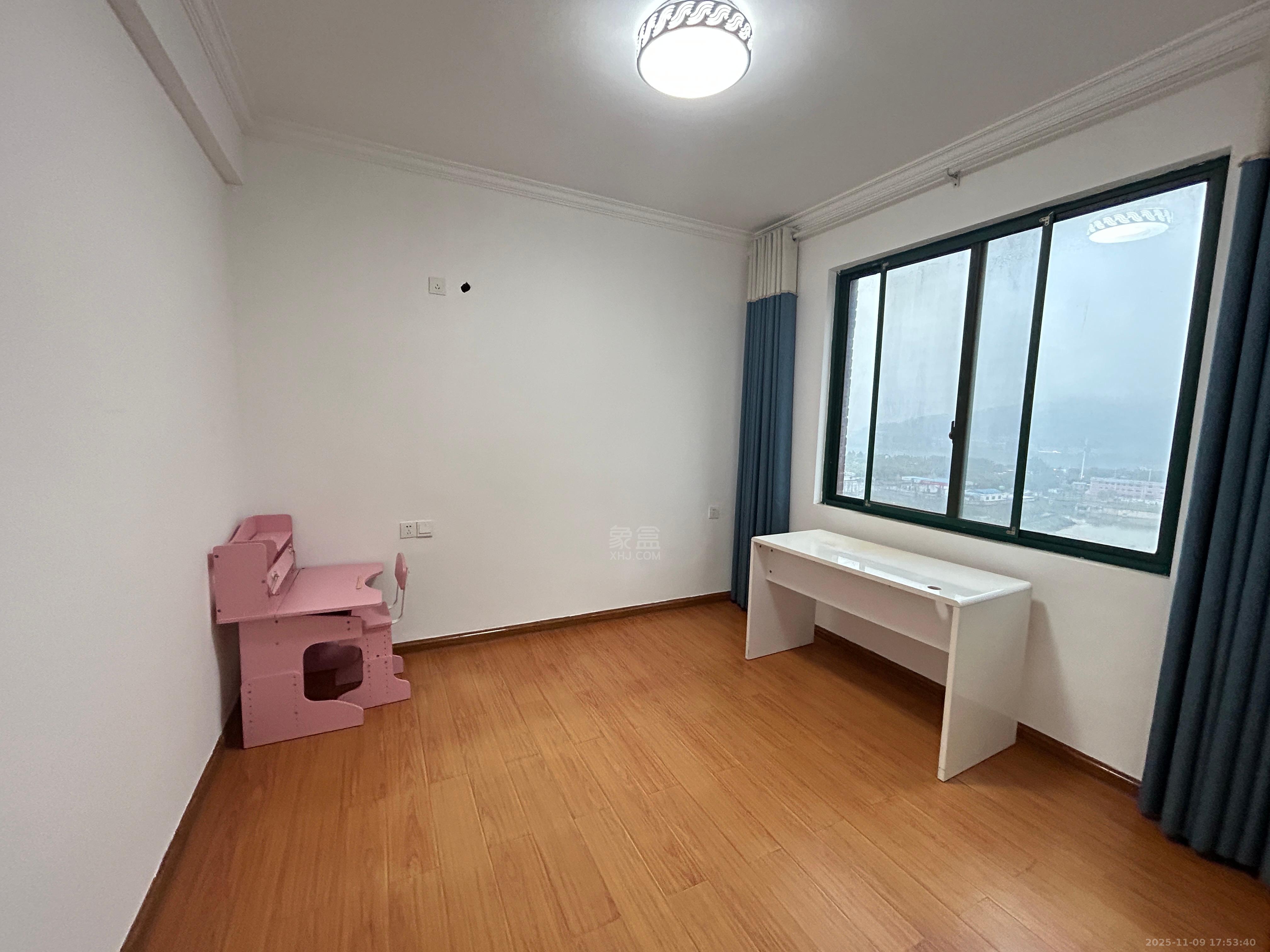 尚格名城花好悦园4期  3室2厅1卫    1600.0元/月室内图