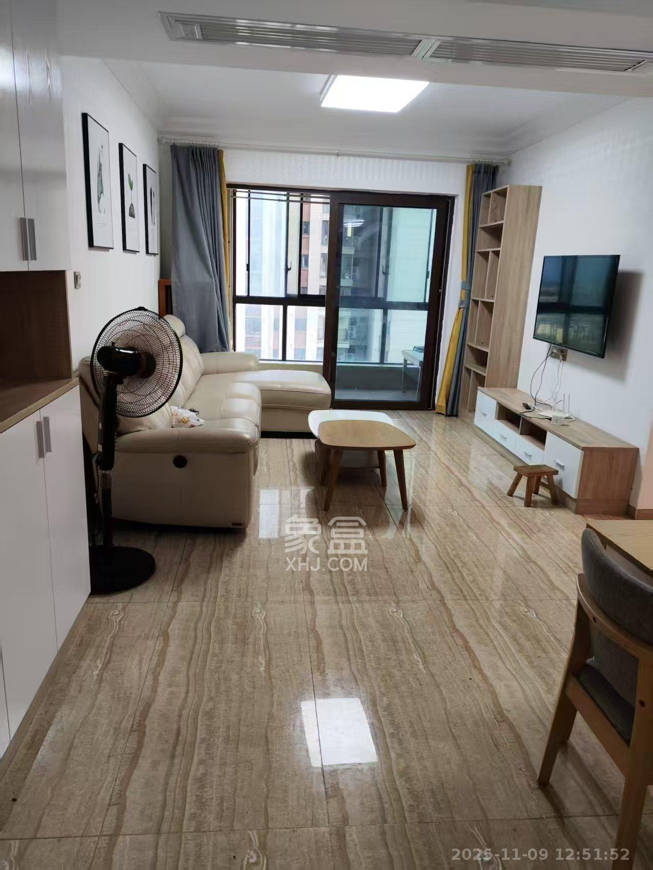 碧桂园星城首府 3室2厅1卫 2800.0元/月 碧桂园星城首府 3室2厅1卫 2800.0元/月室内图