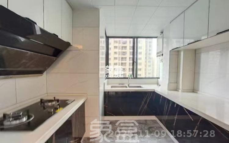 明发阅江悦府 4室2厅2卫 2550.0元/月 明发阅江悦府 4室2厅2卫 2550.0元/月室内图