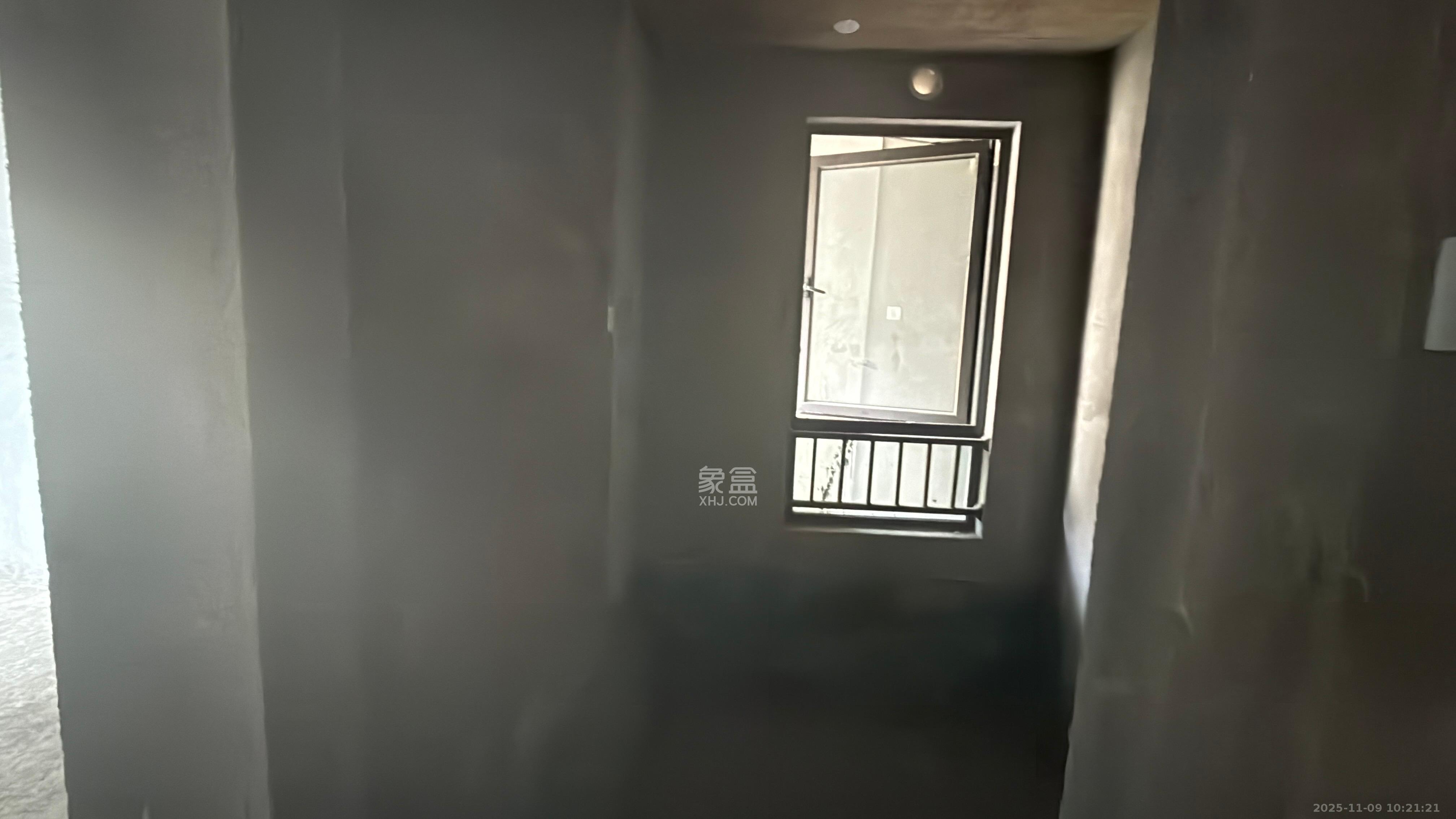 长房万楼公馆  1室0厅0卫    50.0万客厅