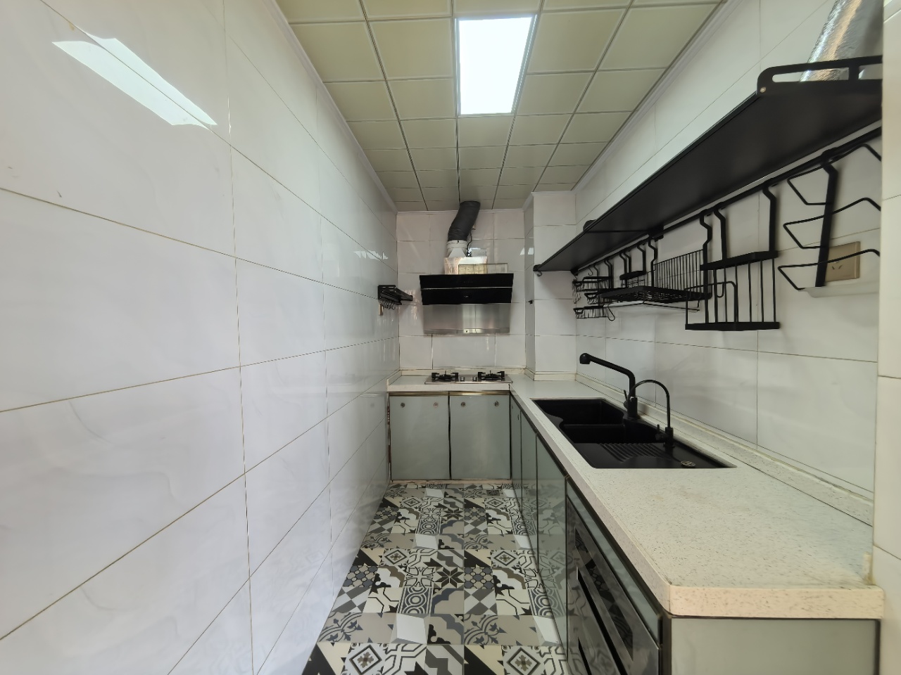 乾坤吉祥花园 3室1厅1卫 132.0万 乾坤吉祥花园 3室1厅1卫 132.0万室内图