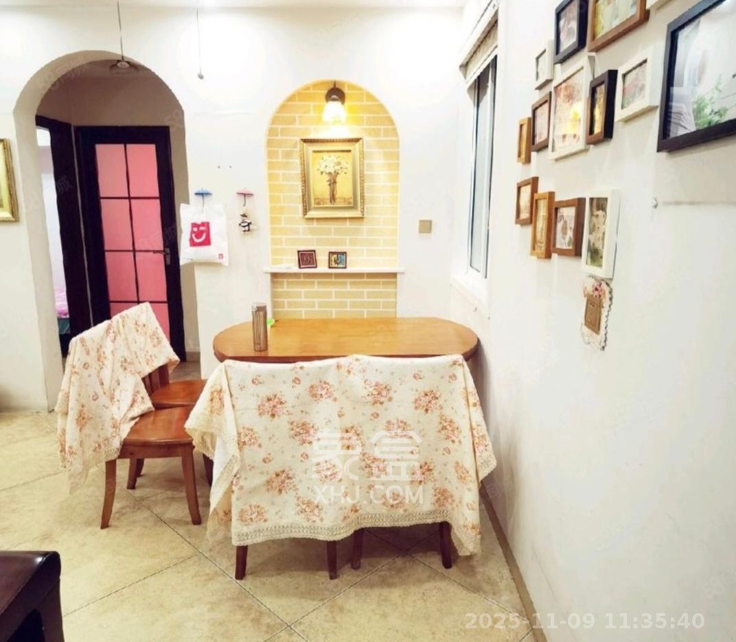 鑫科明珠  2室1厅1卫    2500.0元/月室内图