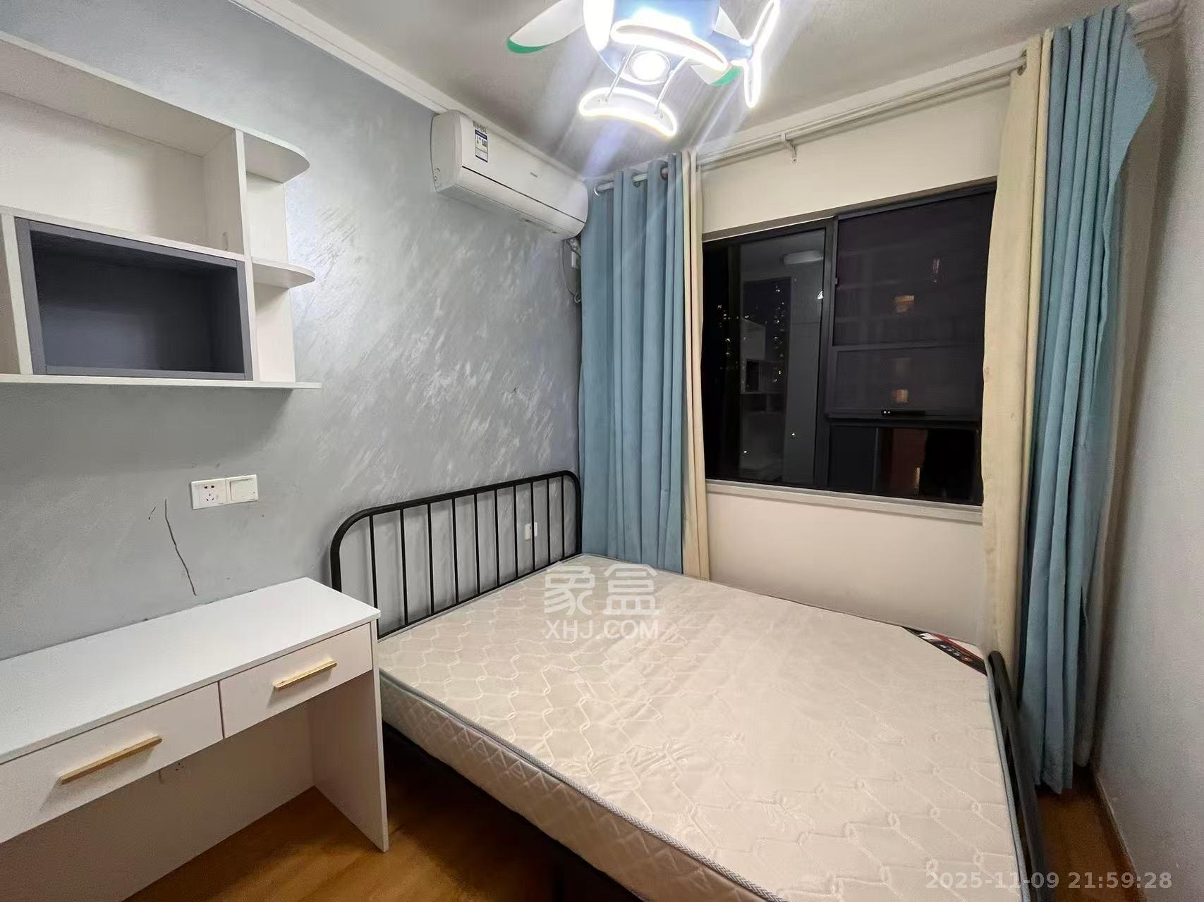 中建嘉和城凤凰台（中建瑞兴家园）  4室2厅2卫    2400.0元/月室内图