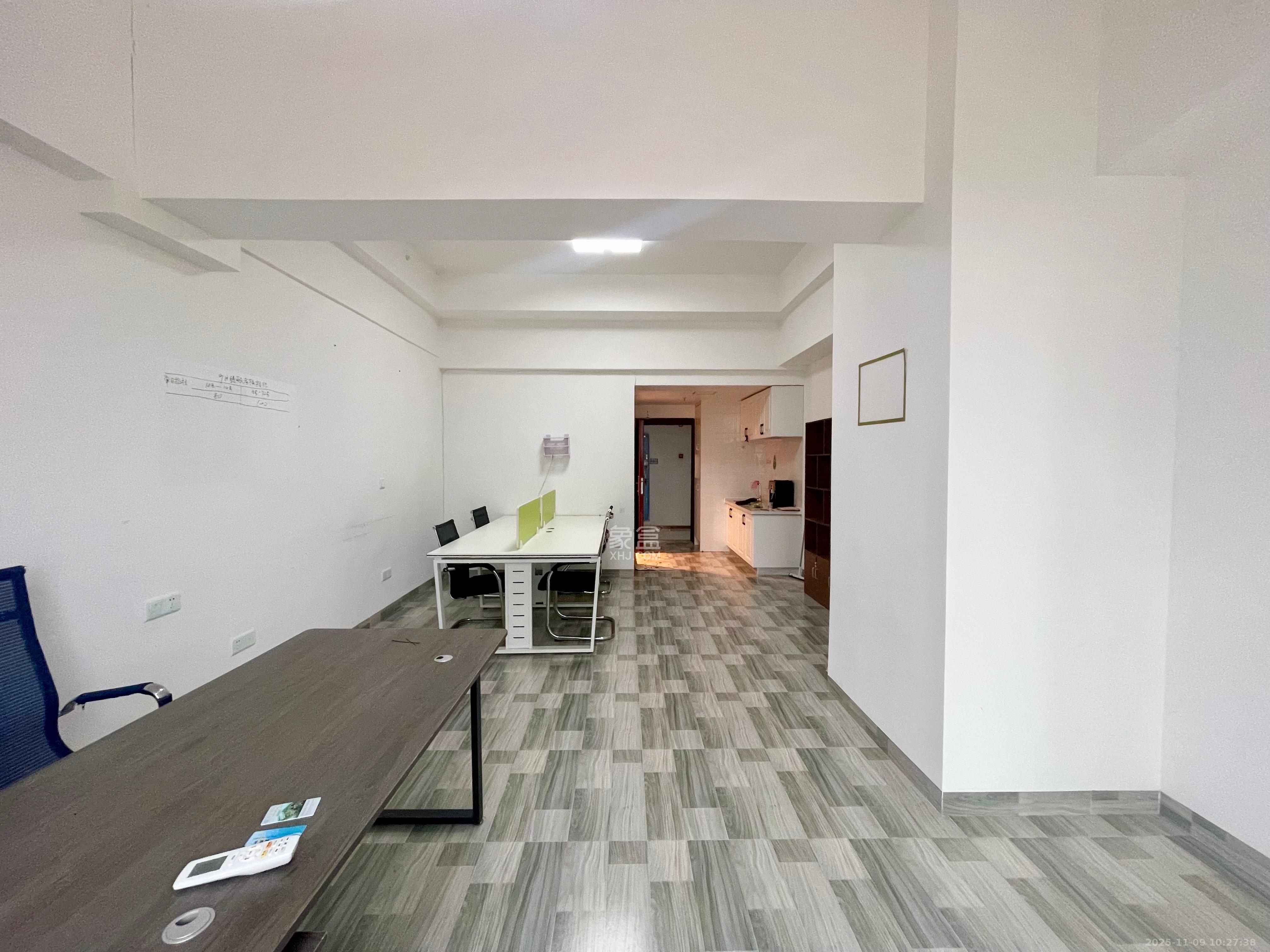 奥克斯缔壹城  1室1厅1卫    1300.0元/月室内图