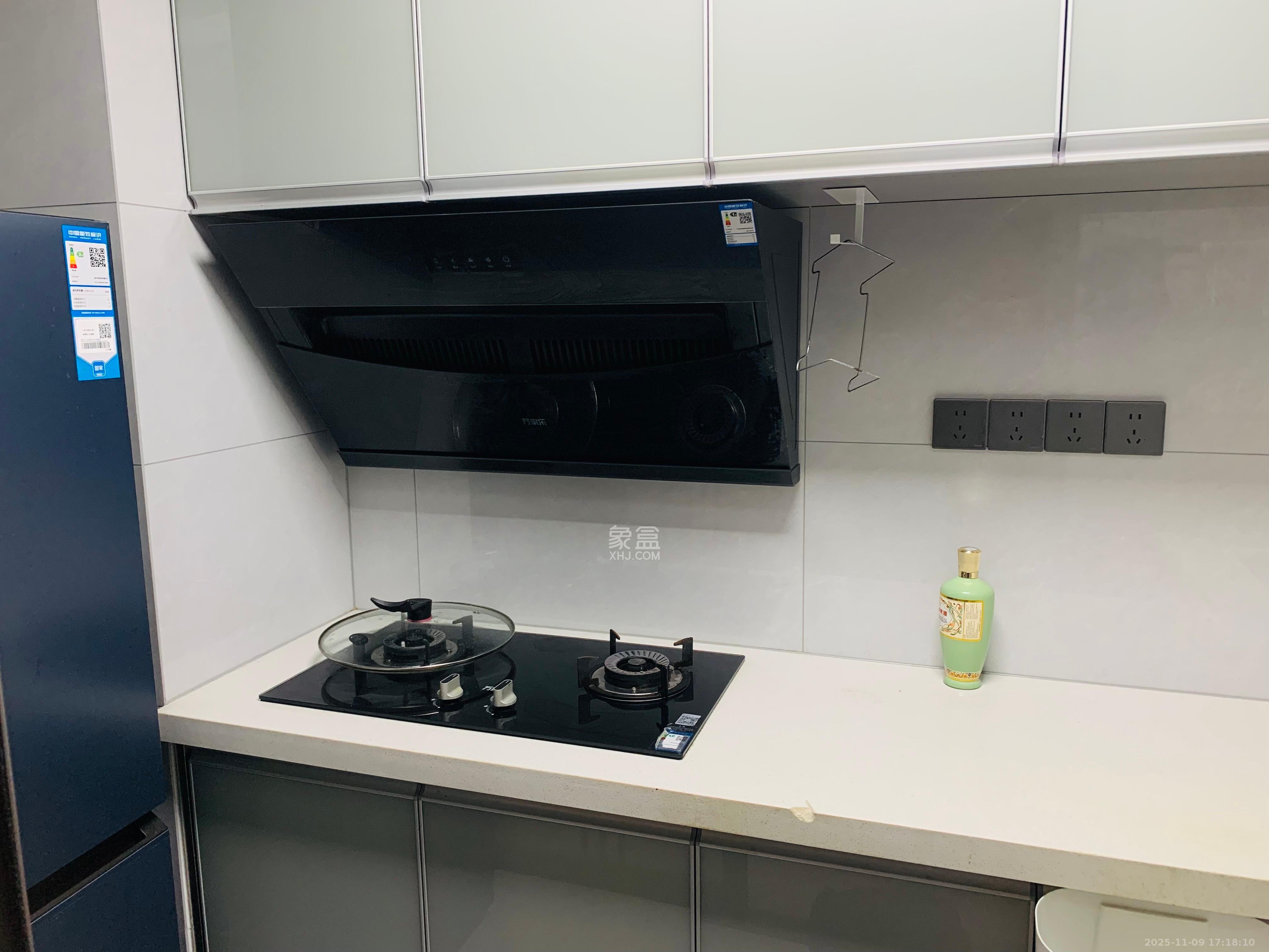 诺德滨江逸园（中铁逸园）  1室0厅0卫    2300.0元/月室内图