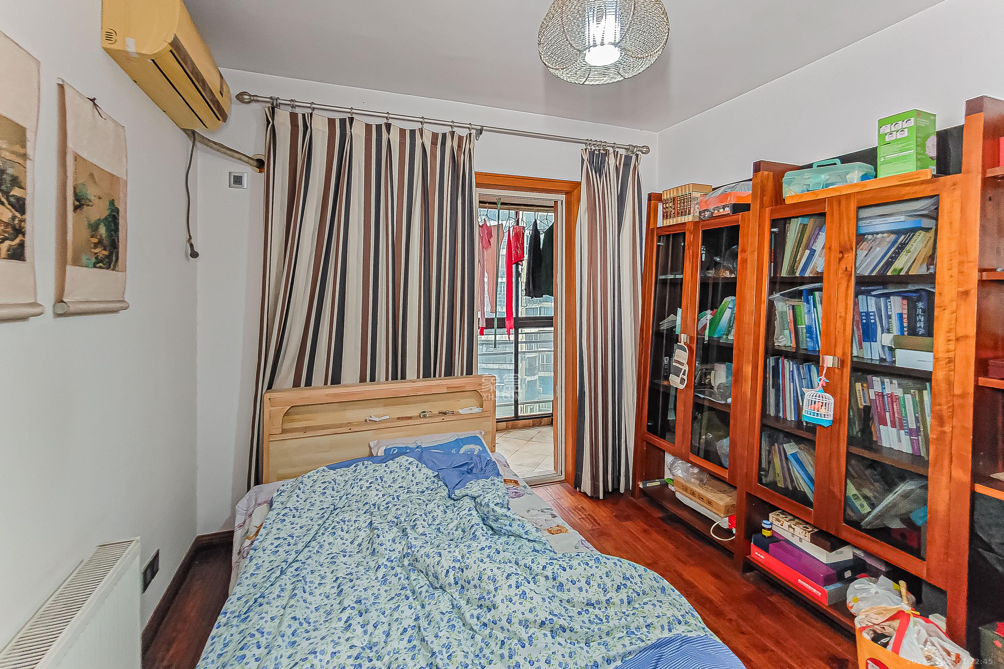 三重星都心  3室2厅2卫    135.0万卧室