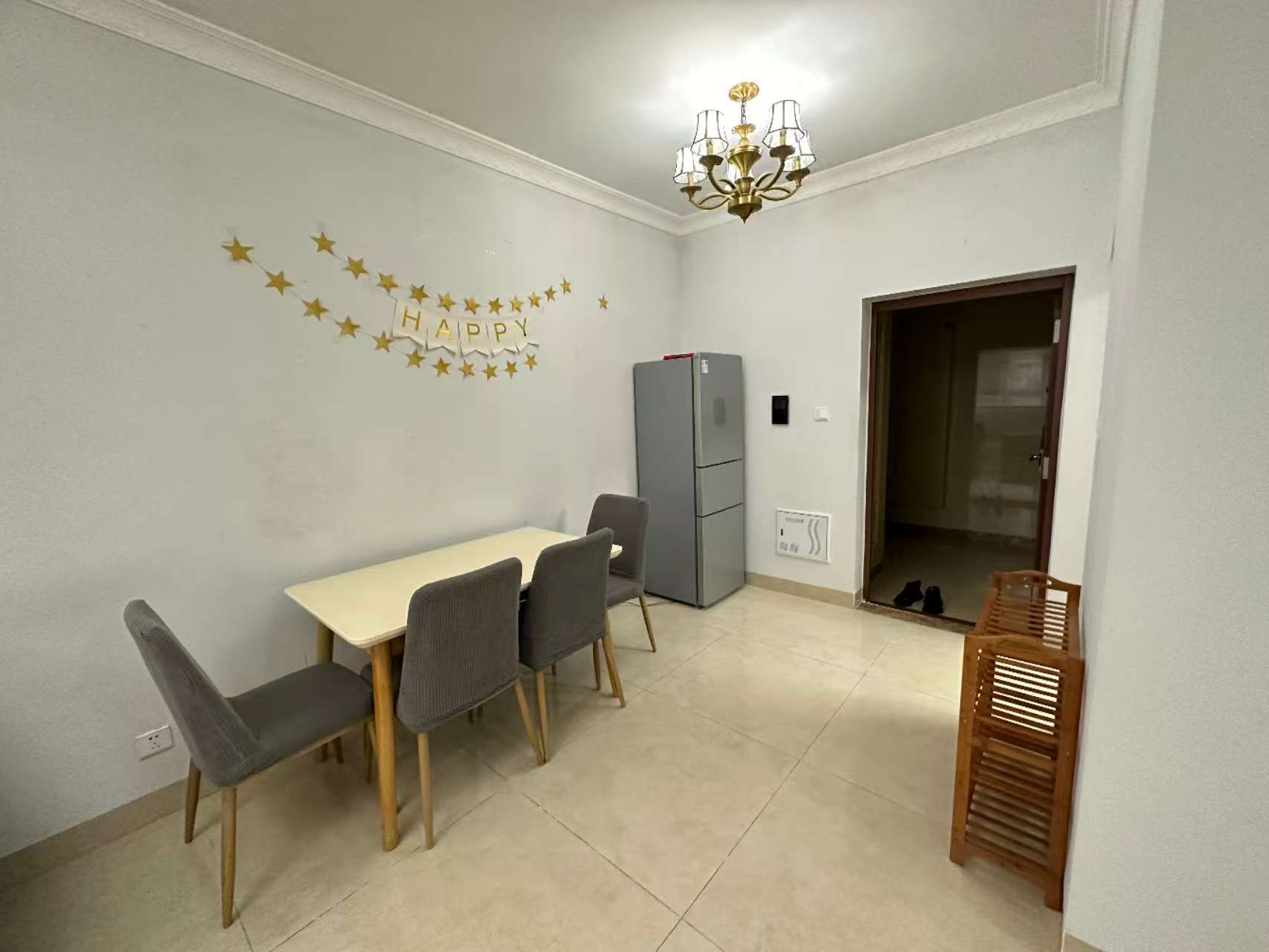 新城吾悦广场  3室2厅1卫    139.0万