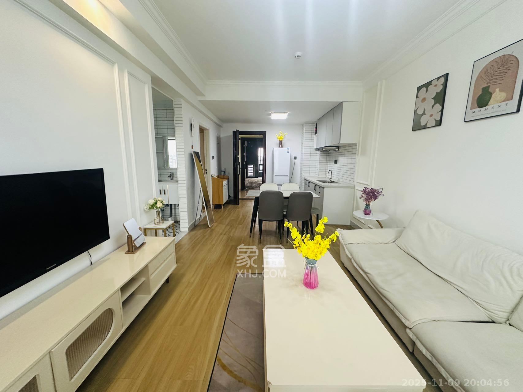 碧桂园城市之光 2室1厅1卫 2300.0元/月 碧桂园城市之光 2室1厅1卫 2300.0元/月室内图