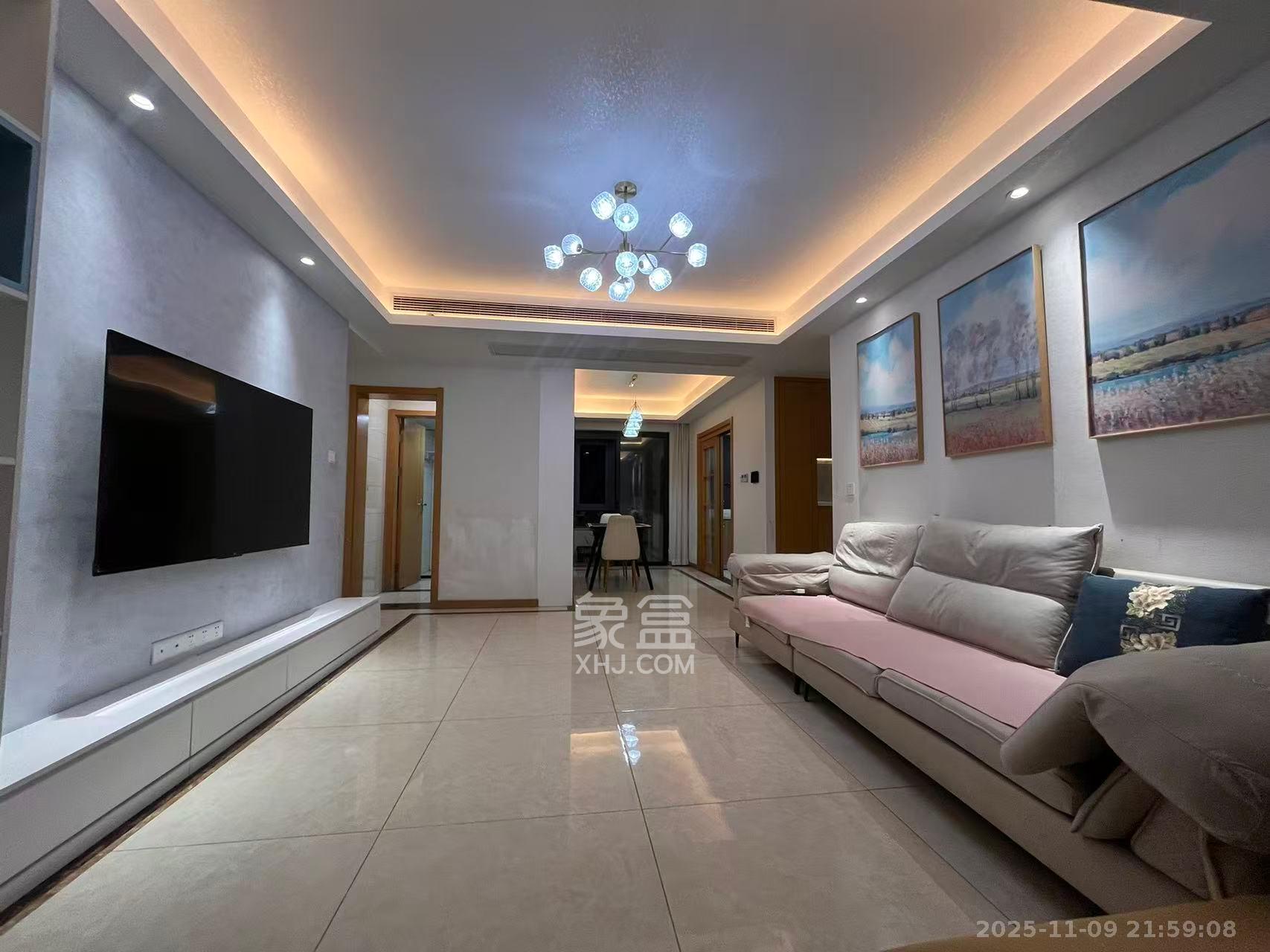 中建嘉和城凤凰台（中建瑞兴家园）  4室2厅2卫    2400.0元/月室内图1