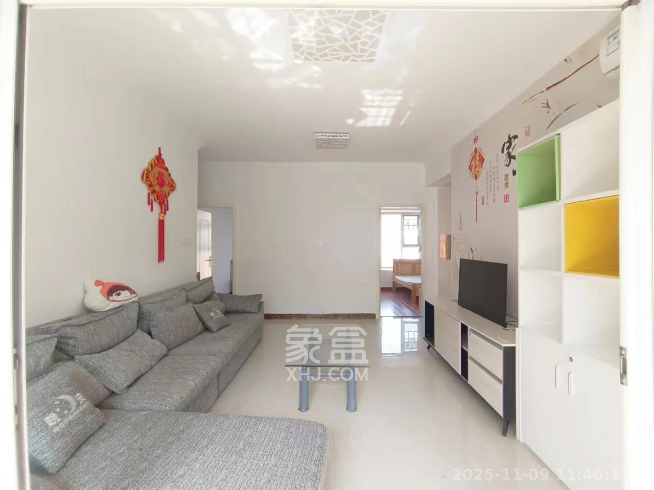 金鼎公园尚 3室2厅1卫 2200.0元/月 金鼎公园尚 3室2厅1卫 2200.0元/月室内图