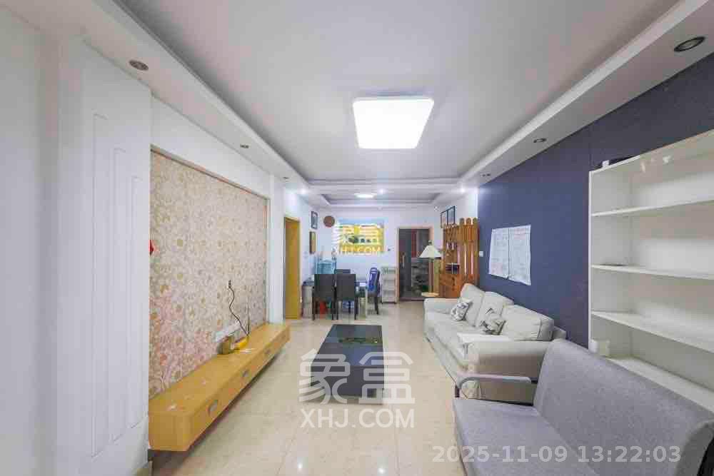 鑫远湘府华城 2室2厅2卫 2500.0元/月 鑫远湘府华城 2室2厅2卫 2500.0元/月室内图