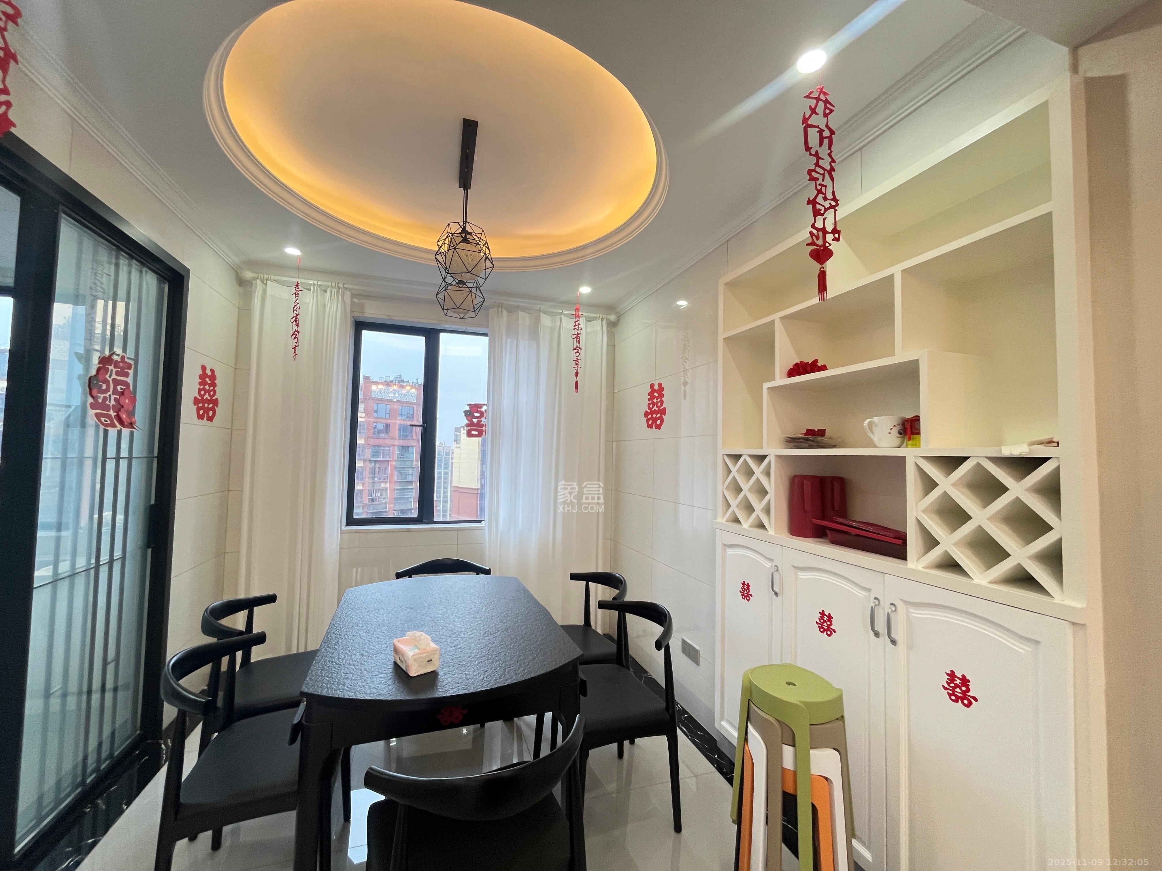 珠江东方明珠（新地东方明珠）三期  3室2厅2卫    2200.0元/月室内图