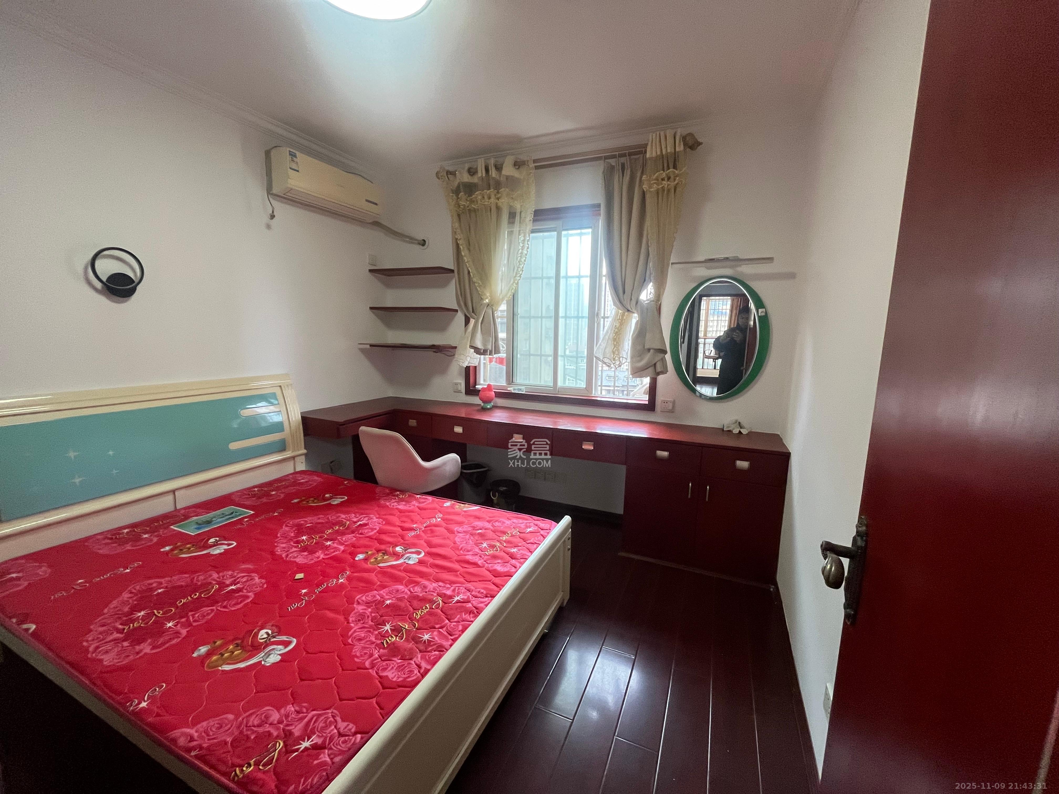 天凯东苑  2室1厅1卫    1600.0元/月室内图