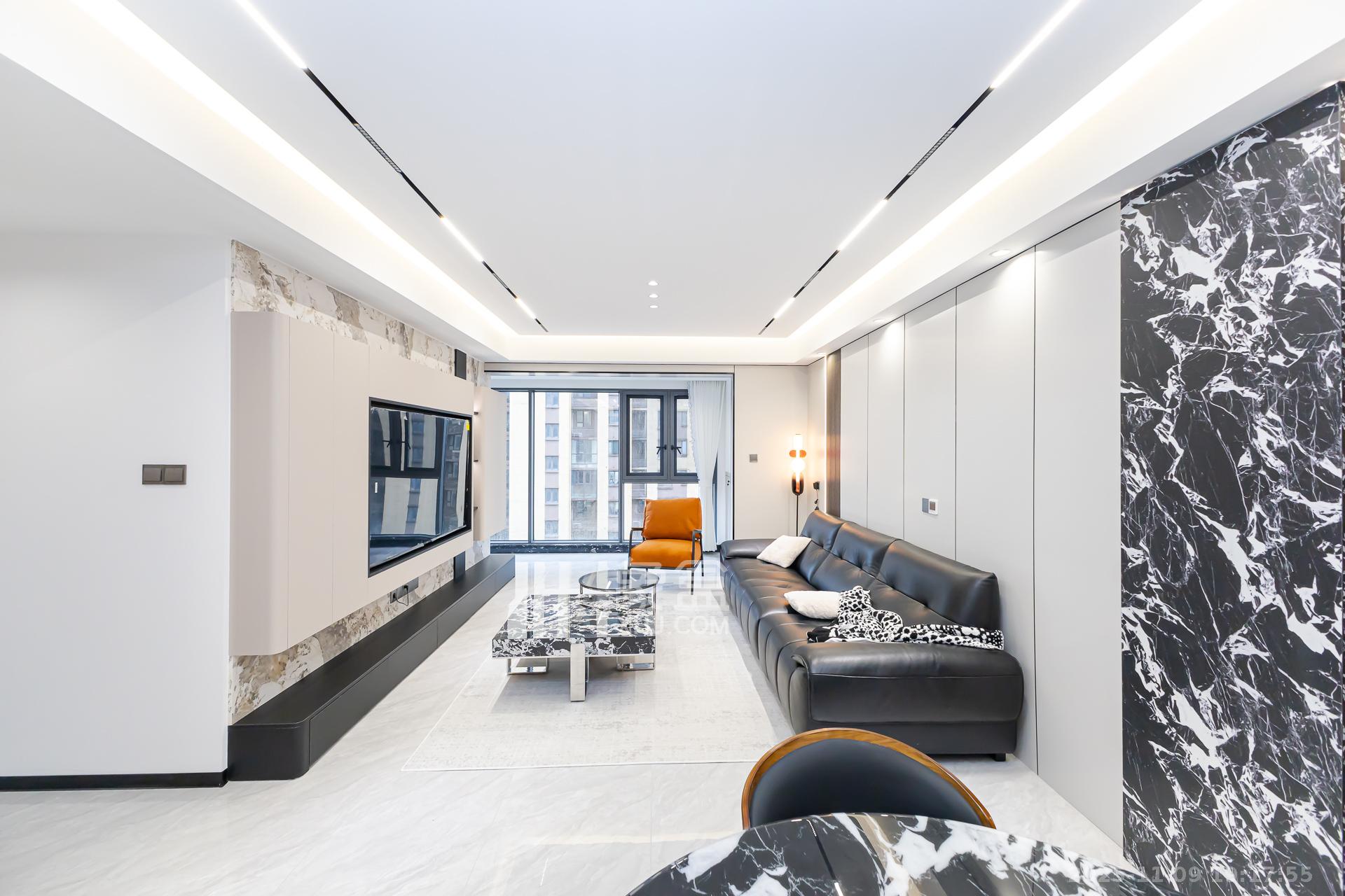 龙湖璟宸原著（龙湖紫宸）  3室2厅2卫    86.8万