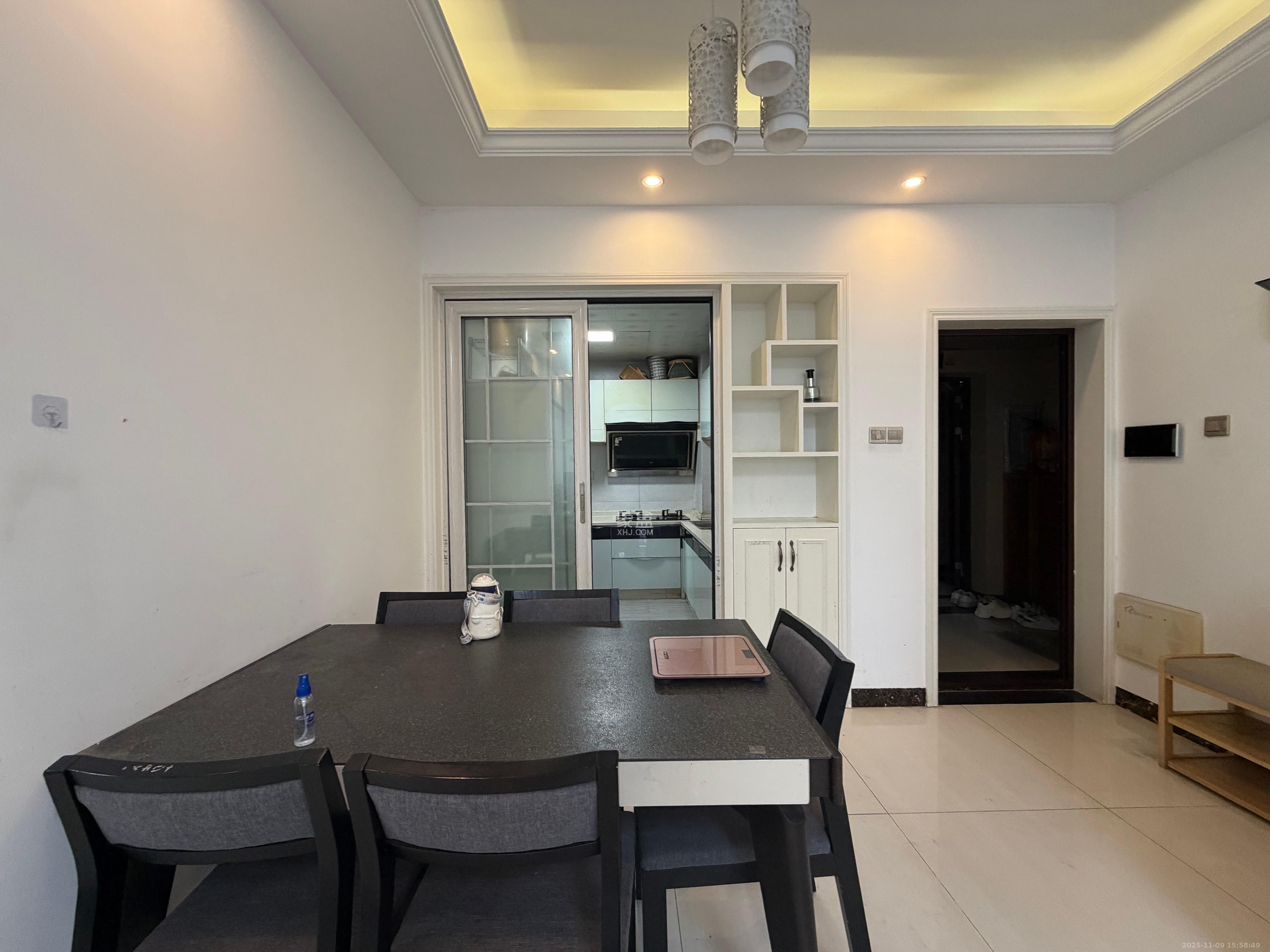 金鼎公园尚  2室2厅1卫    1800.0元/月室内图