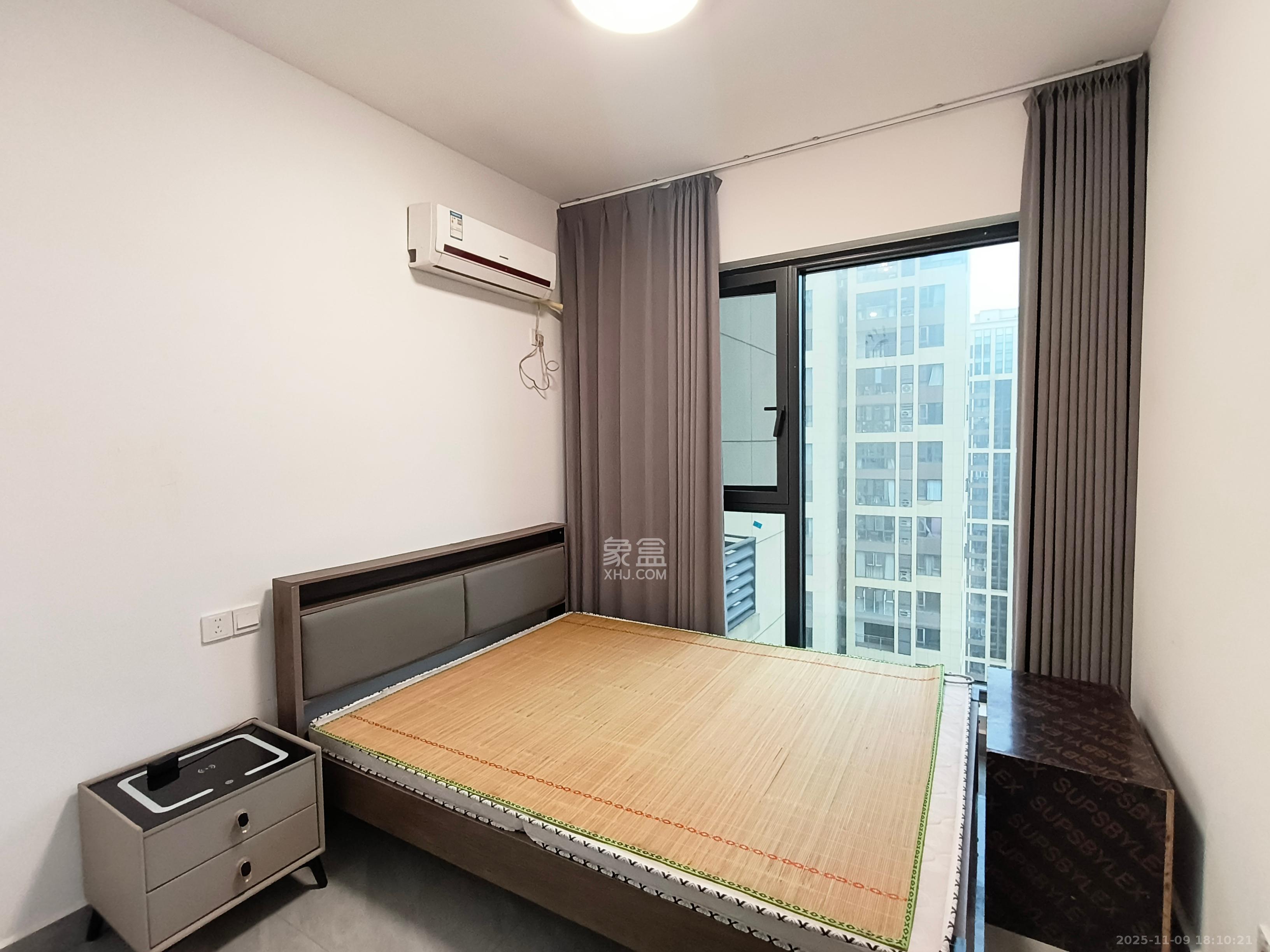 卓越蔚蓝城邦 3室2厅2卫 2200.0元/月 卓越蔚蓝城邦 3室2厅2卫 2200.0元/月室内图