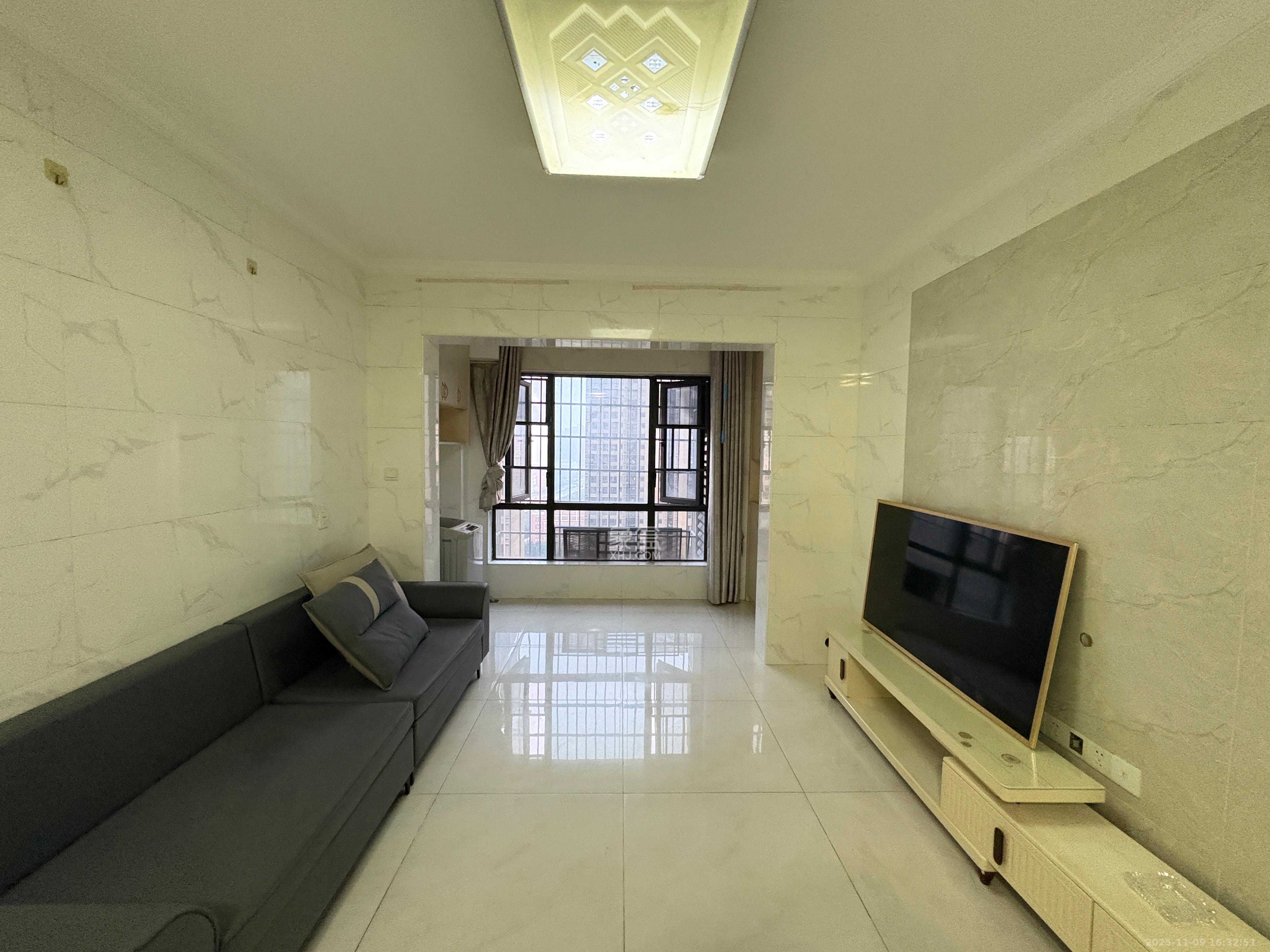 东宜兰园  1室1厅1卫    1900.0元/月室内图