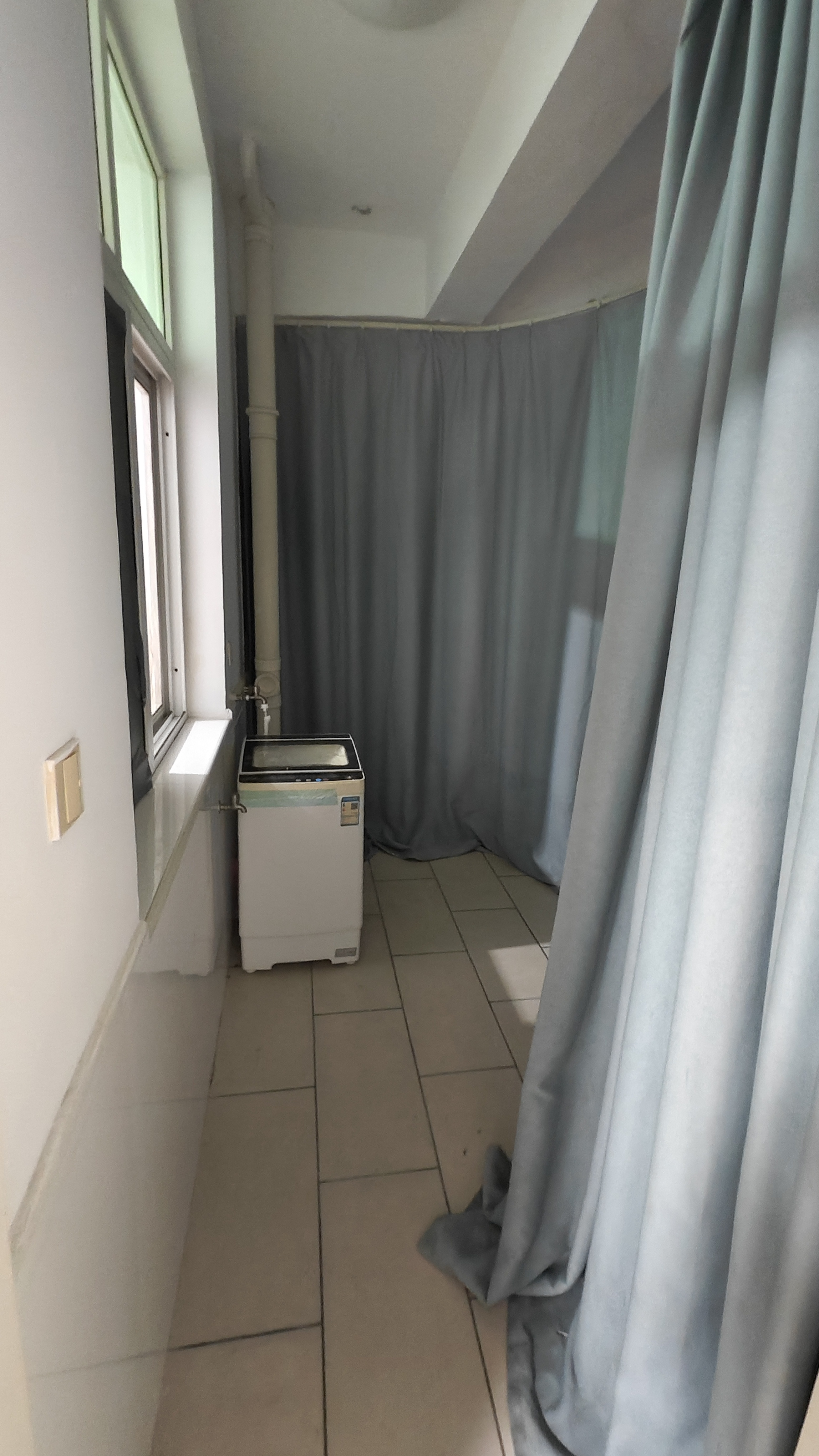 龙泉国际 4室2厅1卫 2200.0元/月 龙泉国际 4室2厅1卫 2200.0元/月室内图