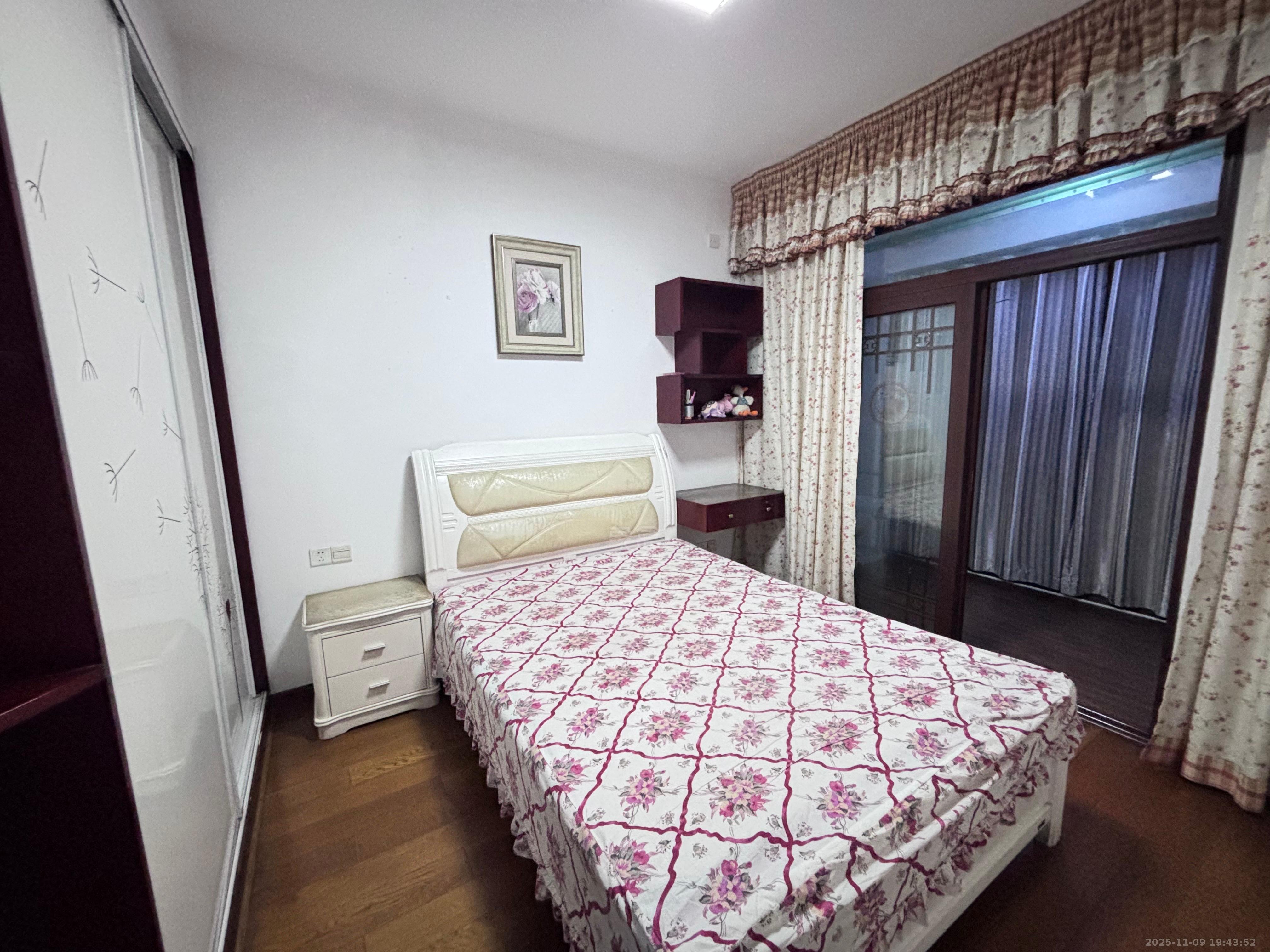 株洲锦绣江山  3室2厅2卫    1800.0元/月室内图