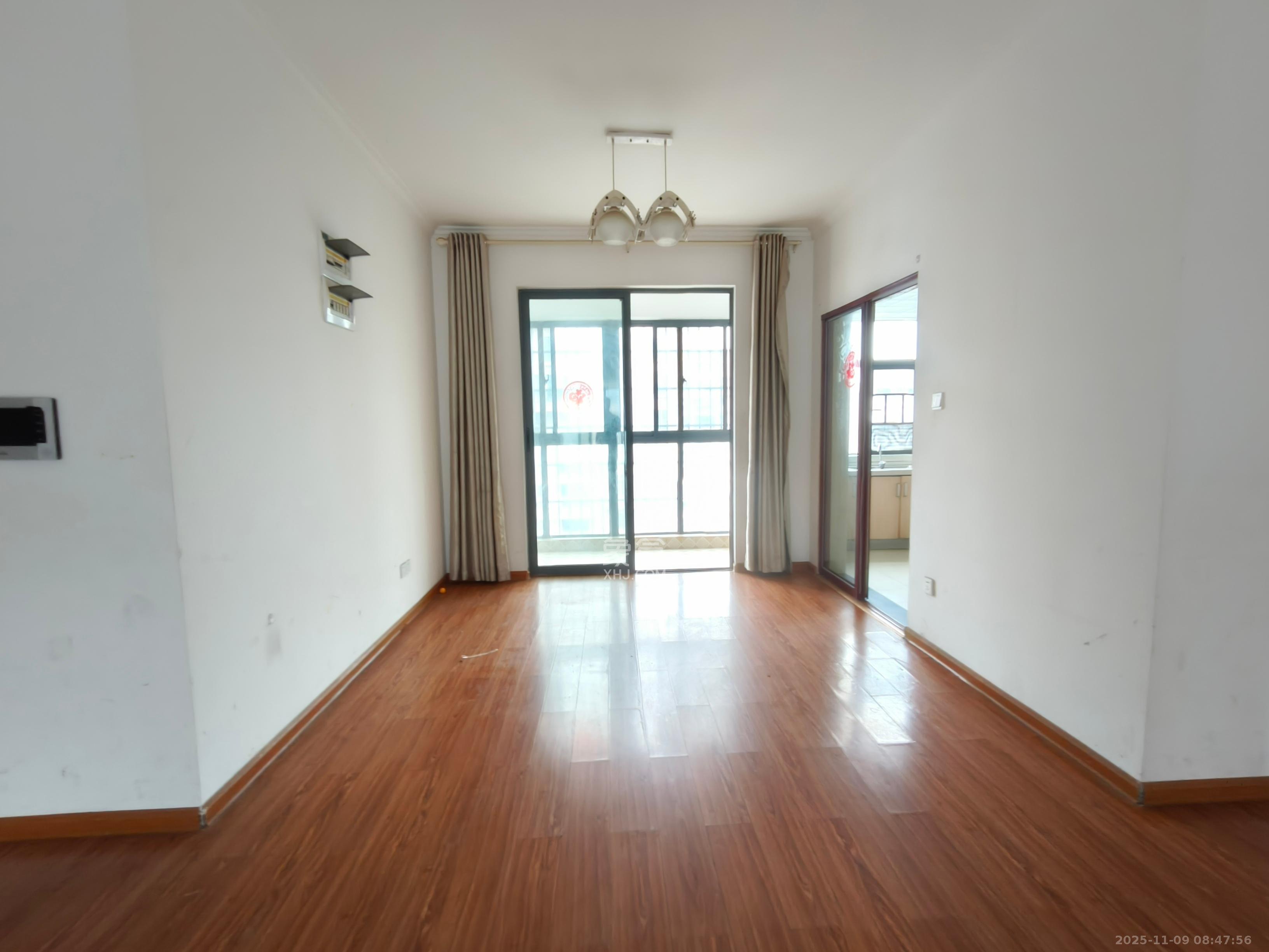 和美星城  4室2厅2卫    2300.0元/月室内图