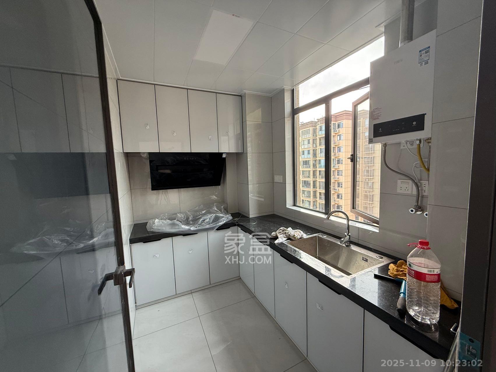 先锋新宇  1室0厅0卫    2200.0元/月室内图