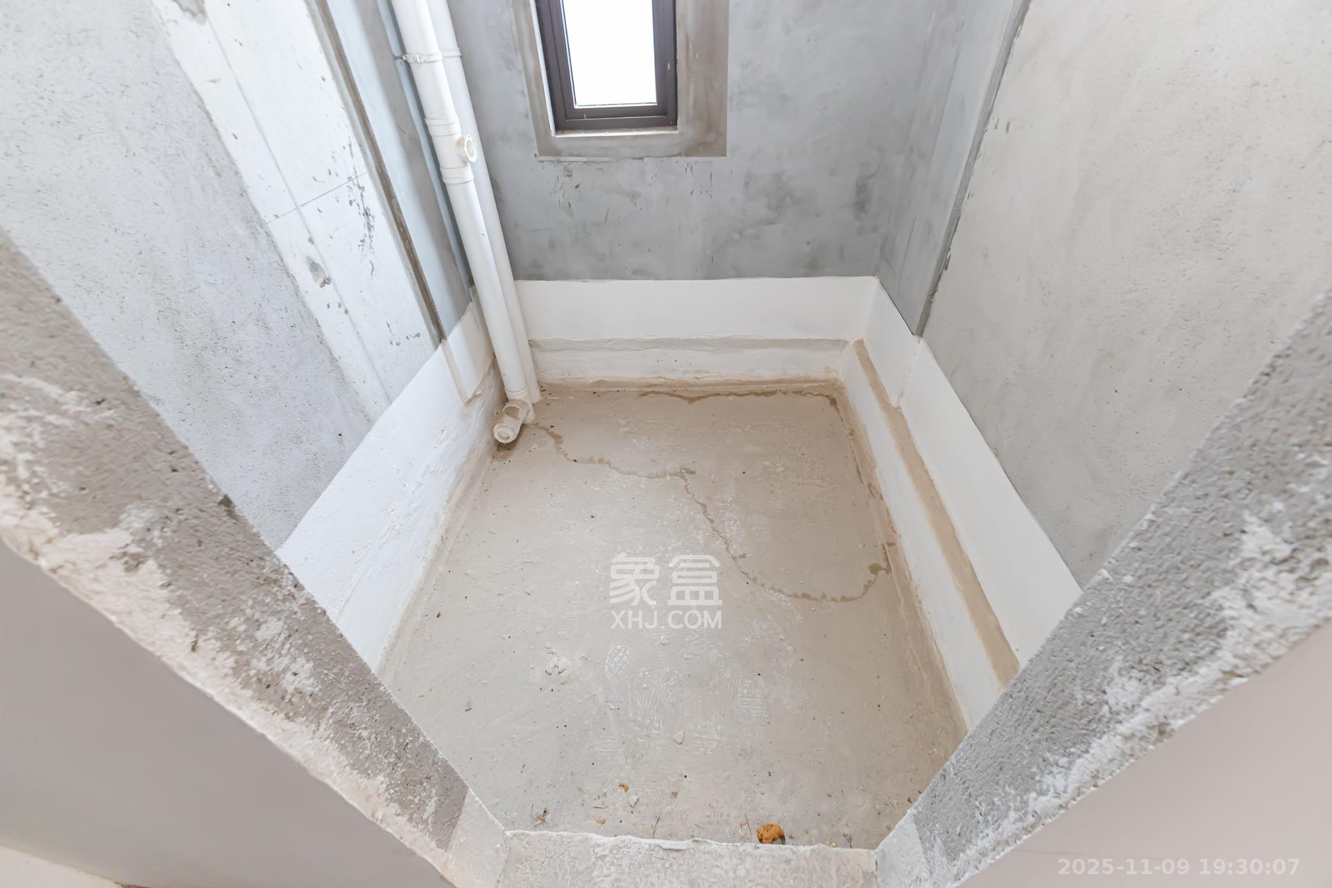 龙湖璟宸原著(龙湖紫宸) 4室2厅2卫 98.0万 龙湖璟宸原著(龙湖紫宸) 4室2厅2卫 98.0万卫生间